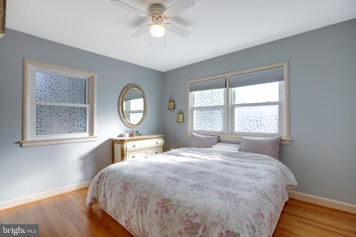 4304 WAKEFIELD CHAPEL RD, ANNANDALE, Virginia 22003, 4 Bedrooms Bedrooms, ,3 BathroomsBathrooms,Residential,For sale,4304 WAKEFIELD CHAPEL RD,VAFX2273162 MLS # VAFX2273162 4304 WAKEFIELD CHAPEL RD, ANNANDALE, Virginia 22003, 4 Bedrooms Bedrooms, ,3 BathroomsBathrooms,Residential,For sale,4304 WAKEFIELD CHAPEL RD,VAFX2273162 MLS # VAFX2273162