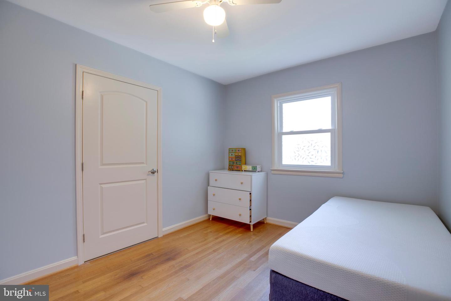 4304 WAKEFIELD CHAPEL RD, ANNANDALE, Virginia 22003, 4 Bedrooms Bedrooms, ,3 BathroomsBathrooms,Residential,For sale,4304 WAKEFIELD CHAPEL RD,VAFX2273162 MLS # VAFX2273162 4304 WAKEFIELD CHAPEL RD, ANNANDALE, Virginia 22003, 4 Bedrooms Bedrooms, ,3 BathroomsBathrooms,Residential,For sale,4304 WAKEFIELD CHAPEL RD,VAFX2273162 MLS # VAFX2273162