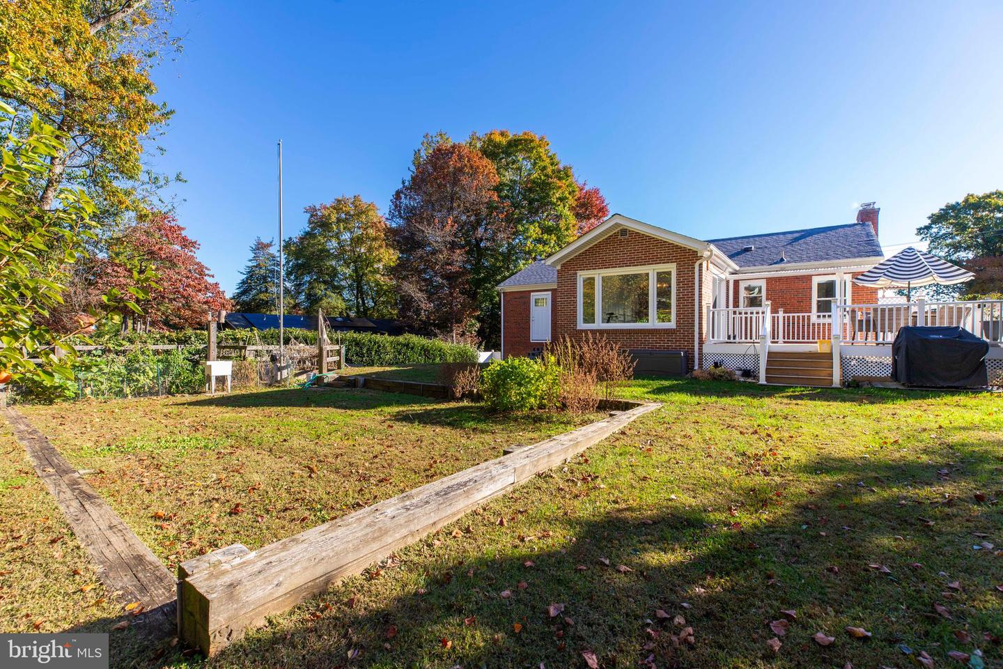 4304 WAKEFIELD CHAPEL RD, ANNANDALE, Virginia 22003, 4 Bedrooms Bedrooms, ,3 BathroomsBathrooms,Residential,For sale,4304 WAKEFIELD CHAPEL RD,VAFX2273162 MLS # VAFX2273162 4304 WAKEFIELD CHAPEL RD, ANNANDALE, Virginia 22003, 4 Bedrooms Bedrooms, ,3 BathroomsBathrooms,Residential,For sale,4304 WAKEFIELD CHAPEL RD,VAFX2273162 MLS # VAFX2273162
