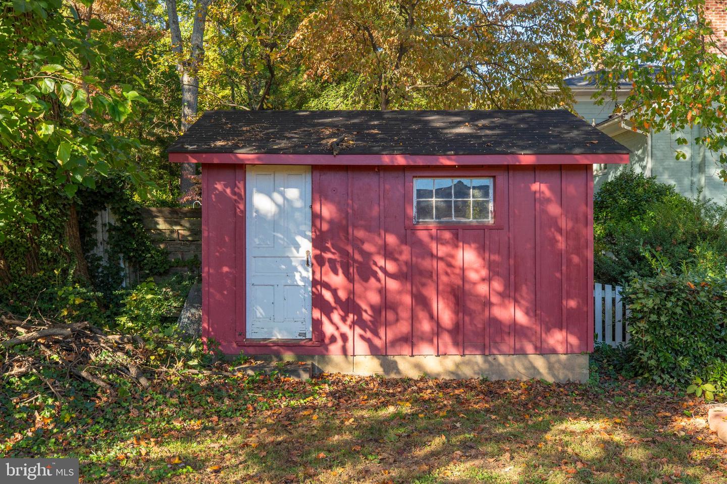 4304 WAKEFIELD CHAPEL RD, ANNANDALE, Virginia 22003, 4 Bedrooms Bedrooms, ,3 BathroomsBathrooms,Residential,For sale,4304 WAKEFIELD CHAPEL RD,VAFX2273162 MLS # VAFX2273162 4304 WAKEFIELD CHAPEL RD, ANNANDALE, Virginia 22003, 4 Bedrooms Bedrooms, ,3 BathroomsBathrooms,Residential,For sale,4304 WAKEFIELD CHAPEL RD,VAFX2273162 MLS # VAFX2273162