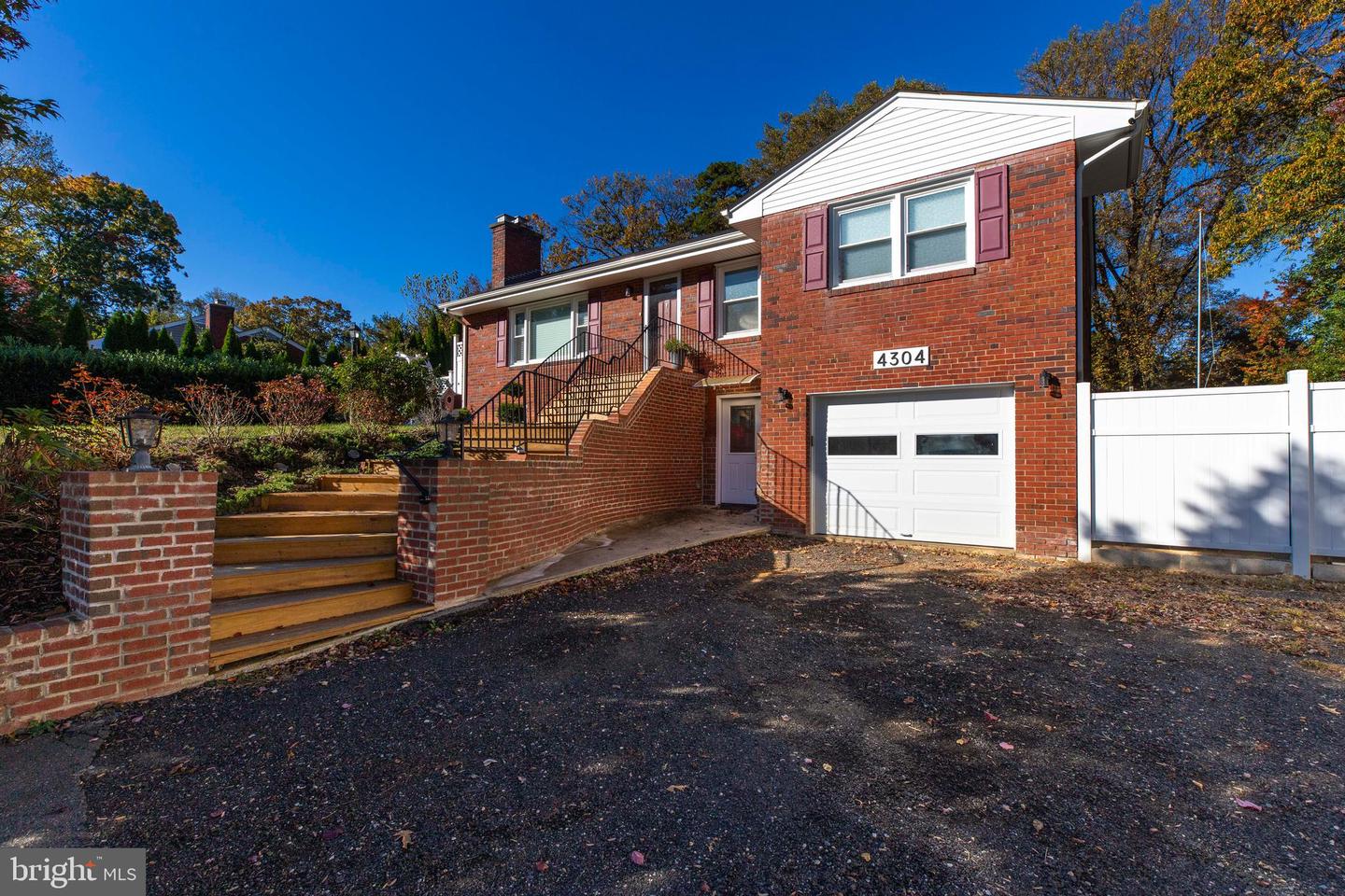 4304 WAKEFIELD CHAPEL RD, ANNANDALE, Virginia 22003, 4 Bedrooms Bedrooms, ,3 BathroomsBathrooms,Residential,For sale,4304 WAKEFIELD CHAPEL RD,VAFX2273162 MLS # VAFX2273162 4304 WAKEFIELD CHAPEL RD, ANNANDALE, Virginia 22003, 4 Bedrooms Bedrooms, ,3 BathroomsBathrooms,Residential,For sale,4304 WAKEFIELD CHAPEL RD,VAFX2273162 MLS # VAFX2273162