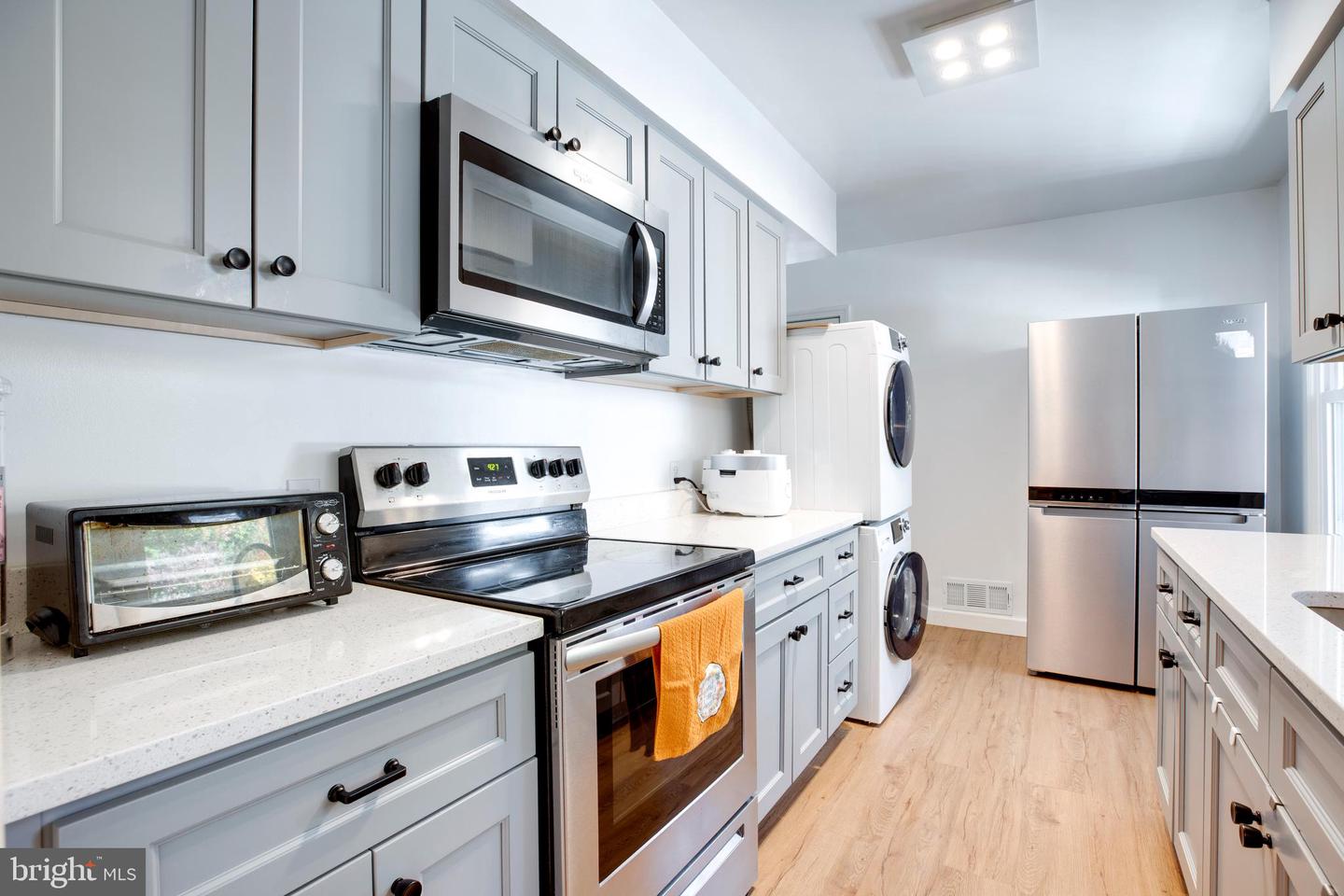 4304 WAKEFIELD CHAPEL RD, ANNANDALE, Virginia 22003, 4 Bedrooms Bedrooms, ,3 BathroomsBathrooms,Residential,For sale,4304 WAKEFIELD CHAPEL RD,VAFX2273162 MLS # VAFX2273162 4304 WAKEFIELD CHAPEL RD, ANNANDALE, Virginia 22003, 4 Bedrooms Bedrooms, ,3 BathroomsBathrooms,Residential,For sale,4304 WAKEFIELD CHAPEL RD,VAFX2273162 MLS # VAFX2273162