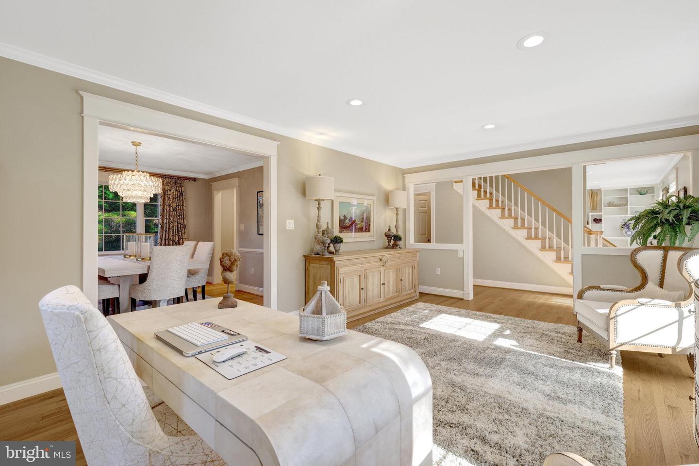 1419 CLAVES CT, VIENNA, Virginia 22182, 5 Bedrooms Bedrooms, ,4 BathroomsBathrooms,Residential,For sale,1419 CLAVES CT,VAFX2273308 MLS # VAFX2273308 1419 CLAVES CT, VIENNA, Virginia 22182, 5 Bedrooms Bedrooms, ,4 BathroomsBathrooms,Residential,For sale,1419 CLAVES CT,VAFX2273308 MLS # VAFX2273308