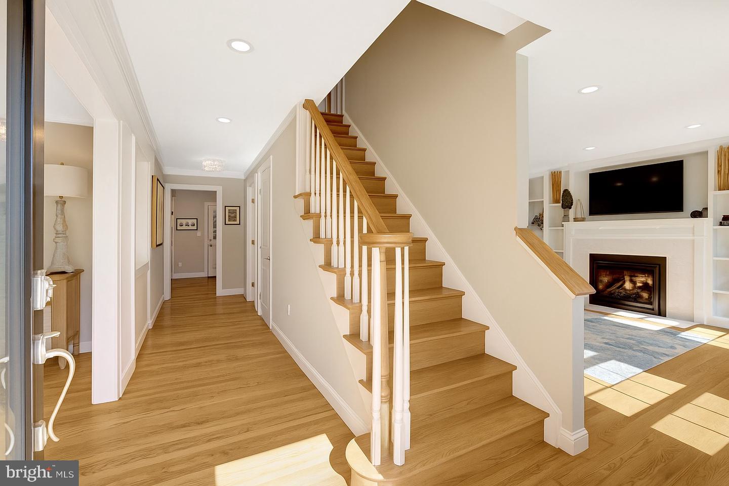 1419 CLAVES CT, VIENNA, Virginia 22182, 5 Bedrooms Bedrooms, ,4 BathroomsBathrooms,Residential,For sale,1419 CLAVES CT,VAFX2273308 MLS # VAFX2273308 1419 CLAVES CT, VIENNA, Virginia 22182, 5 Bedrooms Bedrooms, ,4 BathroomsBathrooms,Residential,For sale,1419 CLAVES CT,VAFX2273308 MLS # VAFX2273308