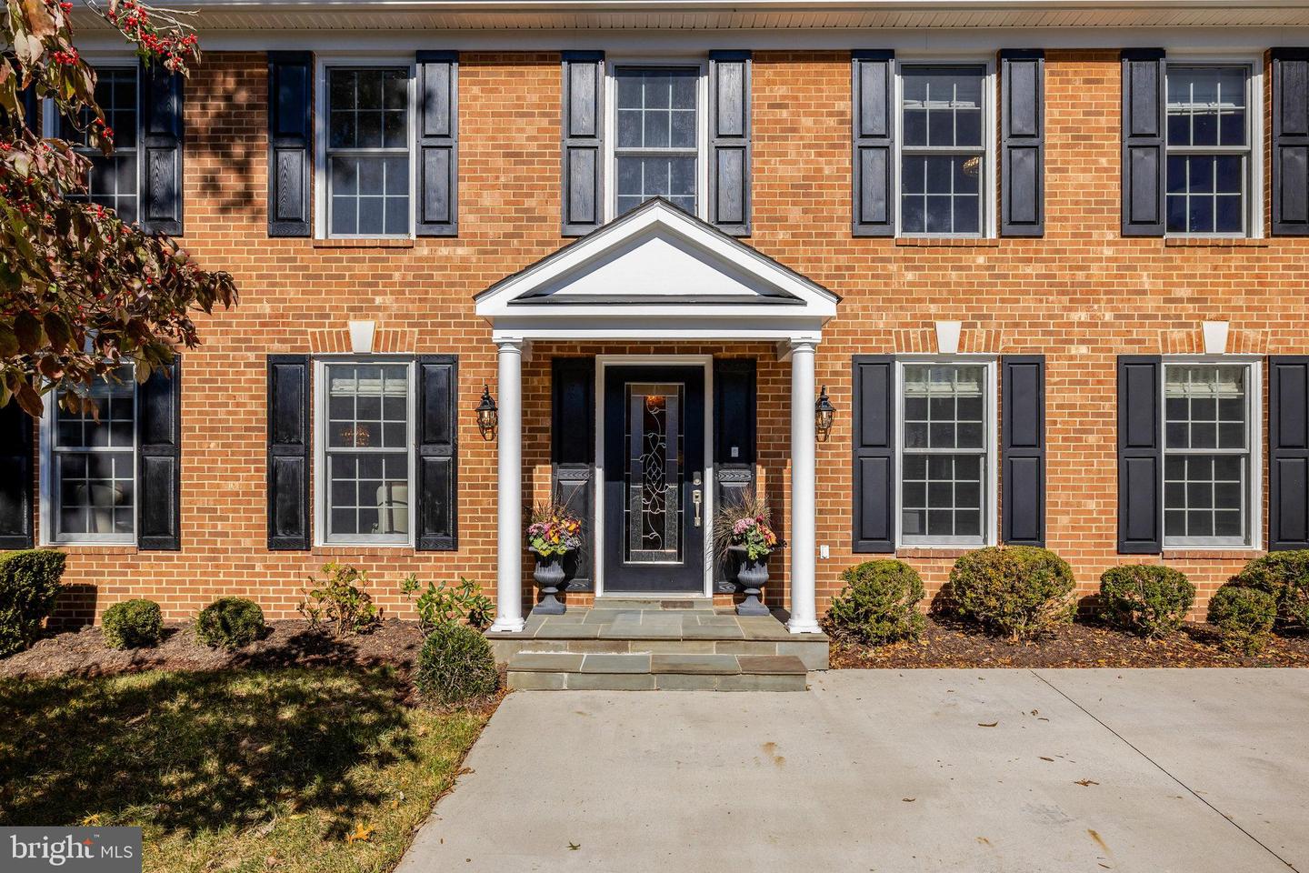 1419 CLAVES CT, VIENNA, Virginia 22182, 5 Bedrooms Bedrooms, ,4 BathroomsBathrooms,Residential,For sale,1419 CLAVES CT,VAFX2273308 MLS # VAFX2273308 1419 CLAVES CT, VIENNA, Virginia 22182, 5 Bedrooms Bedrooms, ,4 BathroomsBathrooms,Residential,For sale,1419 CLAVES CT,VAFX2273308 MLS # VAFX2273308