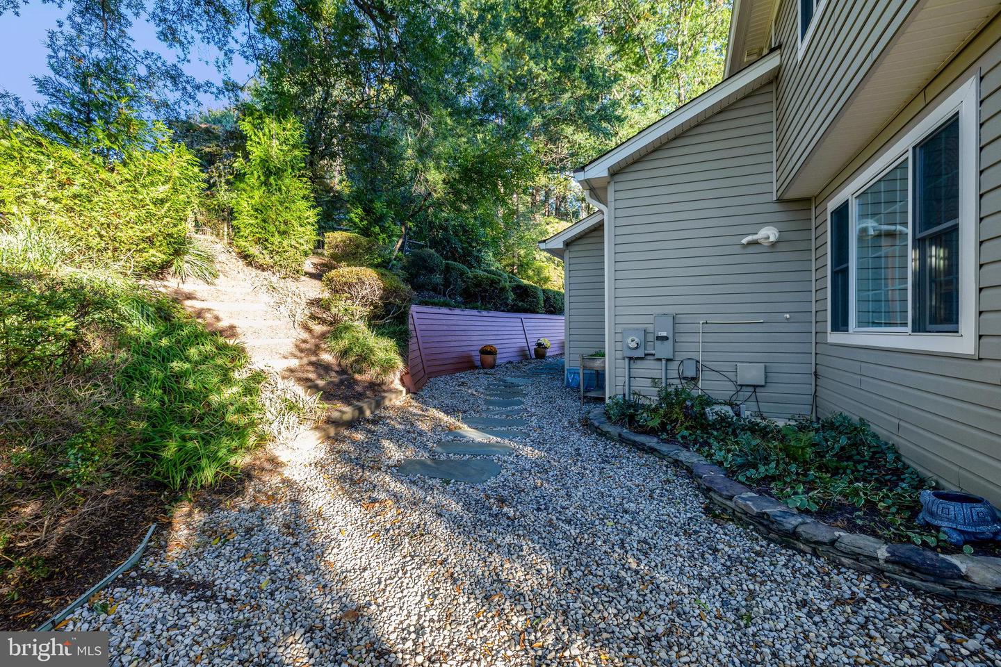 1419 CLAVES CT, VIENNA, Virginia 22182, 5 Bedrooms Bedrooms, ,4 BathroomsBathrooms,Residential,For sale,1419 CLAVES CT,VAFX2273308 MLS # VAFX2273308 1419 CLAVES CT, VIENNA, Virginia 22182, 5 Bedrooms Bedrooms, ,4 BathroomsBathrooms,Residential,For sale,1419 CLAVES CT,VAFX2273308 MLS # VAFX2273308