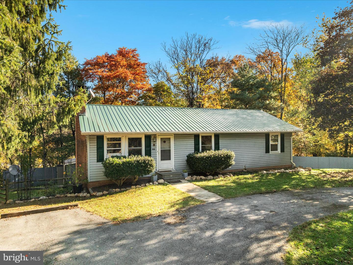 277 DISMAL HOLLOW RD, FRONT ROYAL, Virginia 22630, 3 Bedrooms Bedrooms, ,3 BathroomsBathrooms,Residential,For sale,277 DISMAL HOLLOW RD,VAWR2012530 MLS # VAWR2012530 277 DISMAL HOLLOW RD, FRONT ROYAL, Virginia 22630, 3 Bedrooms Bedrooms, ,3 BathroomsBathrooms,Residential,For sale,277 DISMAL HOLLOW RD,VAWR2012530 MLS # VAWR2012530