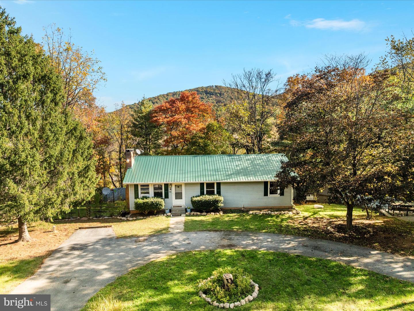 277 DISMAL HOLLOW RD, FRONT ROYAL, Virginia 22630, 3 Bedrooms Bedrooms, ,3 BathroomsBathrooms,Residential,For sale,277 DISMAL HOLLOW RD,VAWR2012530 MLS # VAWR2012530 277 DISMAL HOLLOW RD, FRONT ROYAL, Virginia 22630, 3 Bedrooms Bedrooms, ,3 BathroomsBathrooms,Residential,For sale,277 DISMAL HOLLOW RD,VAWR2012530 MLS # VAWR2012530
