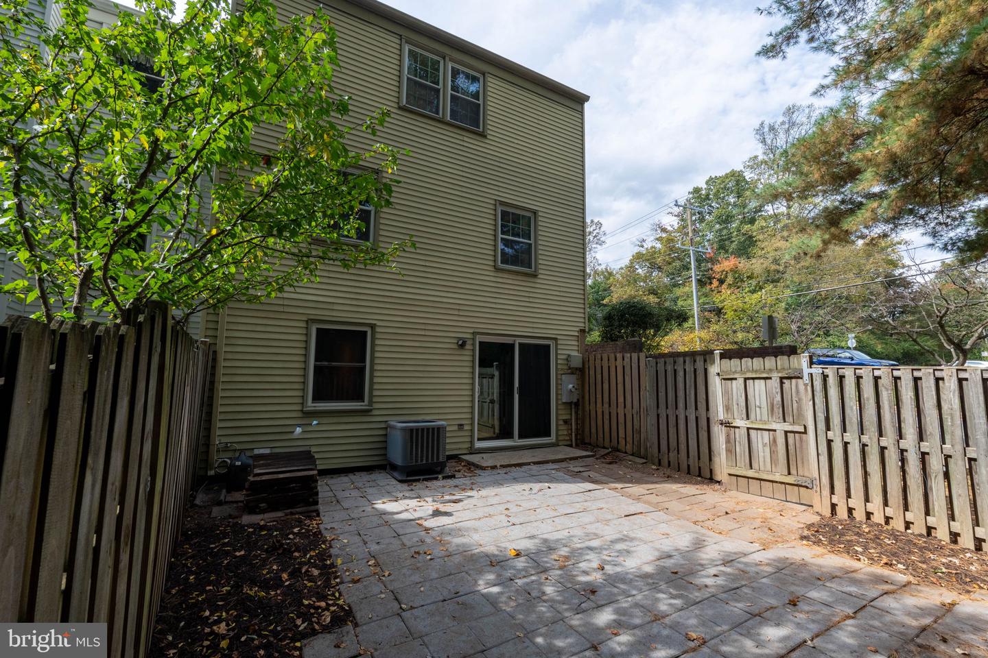 2901 EVERLEIGH WAY, FAIRFAX, Virginia 22031, 3 Bedrooms Bedrooms, ,3 BathroomsBathrooms,Residential,For sale,2901 EVERLEIGH WAY,VAFX2273772 MLS # VAFX2273772 2901 EVERLEIGH WAY, FAIRFAX, Virginia 22031, 3 Bedrooms Bedrooms, ,3 BathroomsBathrooms,Residential,For sale,2901 EVERLEIGH WAY,VAFX2273772 MLS # VAFX2273772