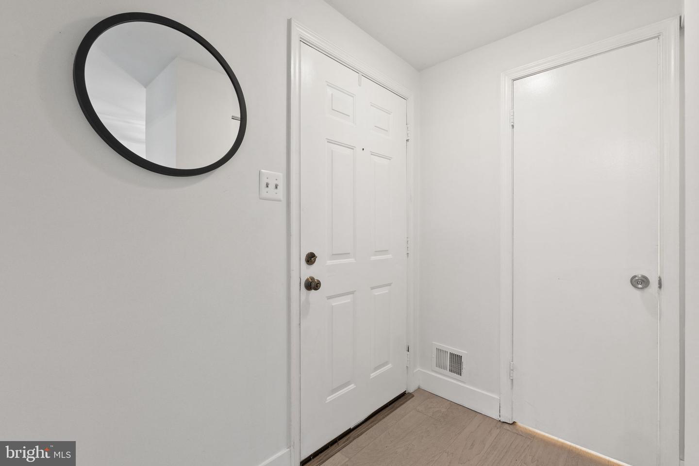 2901 EVERLEIGH WAY, FAIRFAX, Virginia 22031, 3 Bedrooms Bedrooms, ,3 BathroomsBathrooms,Residential,For sale,2901 EVERLEIGH WAY,VAFX2273772 MLS # VAFX2273772 2901 EVERLEIGH WAY, FAIRFAX, Virginia 22031, 3 Bedrooms Bedrooms, ,3 BathroomsBathrooms,Residential,For sale,2901 EVERLEIGH WAY,VAFX2273772 MLS # VAFX2273772