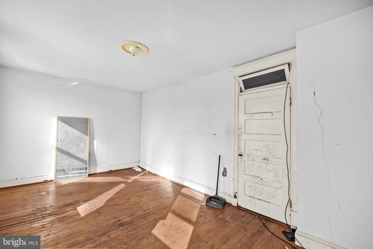 607 OTIS PL NW, WASHINGTON, District Of Columbia 20010, 3 Bedrooms Bedrooms, ,1 BathroomBathrooms,Residential,For sale,607 OTIS PL NW,DCDC2226438 MLS # DCDC2226438 607 OTIS PL NW, WASHINGTON, District Of Columbia 20010, 3 Bedrooms Bedrooms, ,1 BathroomBathrooms,Residential,For sale,607 OTIS PL NW,DCDC2226438 MLS # DCDC2226438