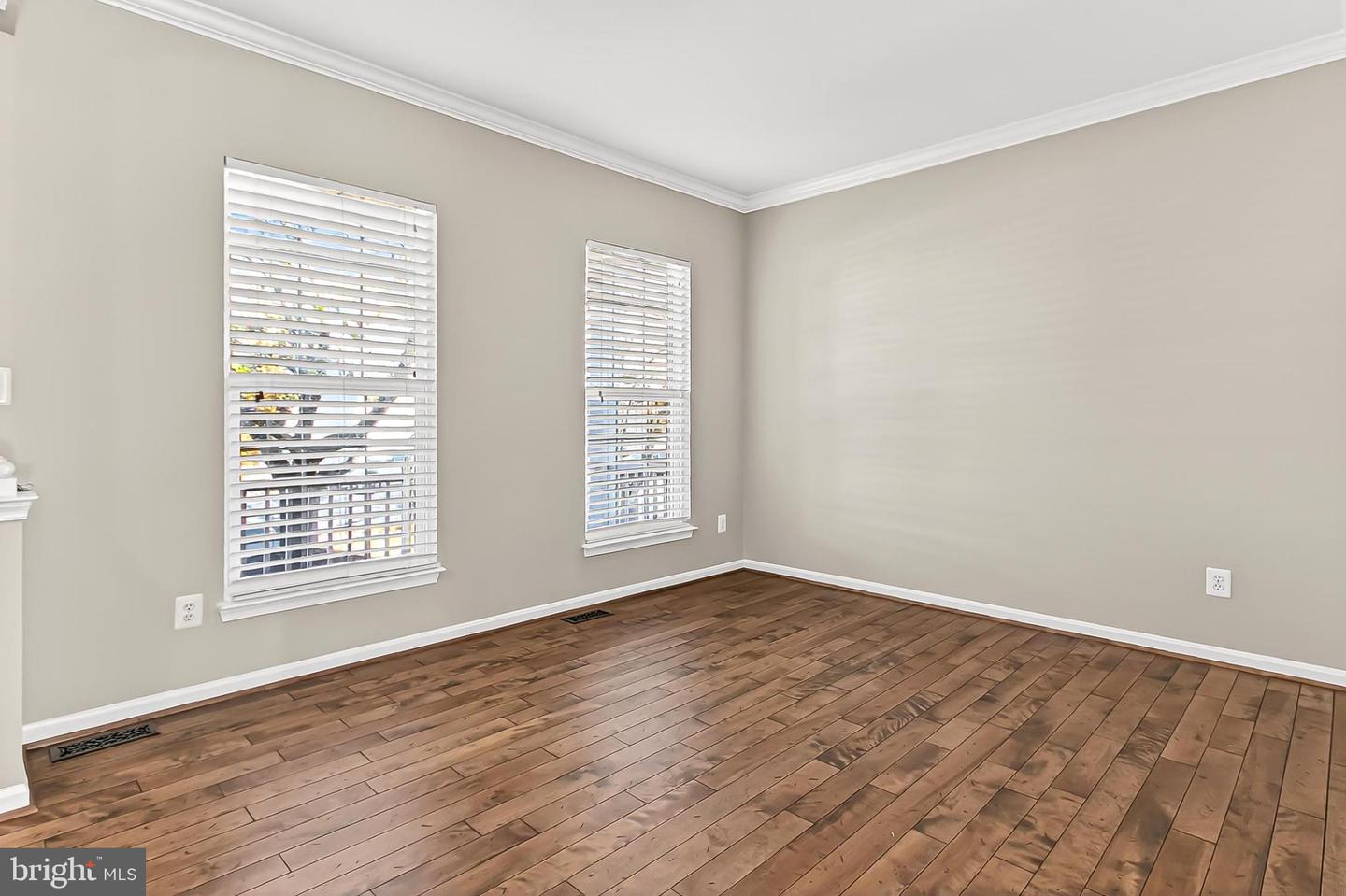 10047 NAUGHTON CT, BRISTOW, Virginia 20136, 5 Bedrooms Bedrooms, 17 Rooms Rooms,3 BathroomsBathrooms,Residential,For sale,10047 NAUGHTON CT,VAPW2105872 MLS # VAPW2105872 10047 NAUGHTON CT, BRISTOW, Virginia 20136, 5 Bedrooms Bedrooms, 17 Rooms Rooms,3 BathroomsBathrooms,Residential,For sale,10047 NAUGHTON CT,VAPW2105872 MLS # VAPW2105872
