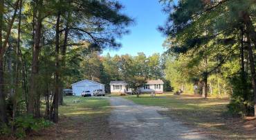 653 BLACKBEARD POND, HAGUE, Virginia 22469, 4 Bedrooms Bedrooms, ,2 BathroomsBathrooms,Residential,For sale,653 BLACKBEARD POND,VAWE2009914 MLS # VAWE2009914