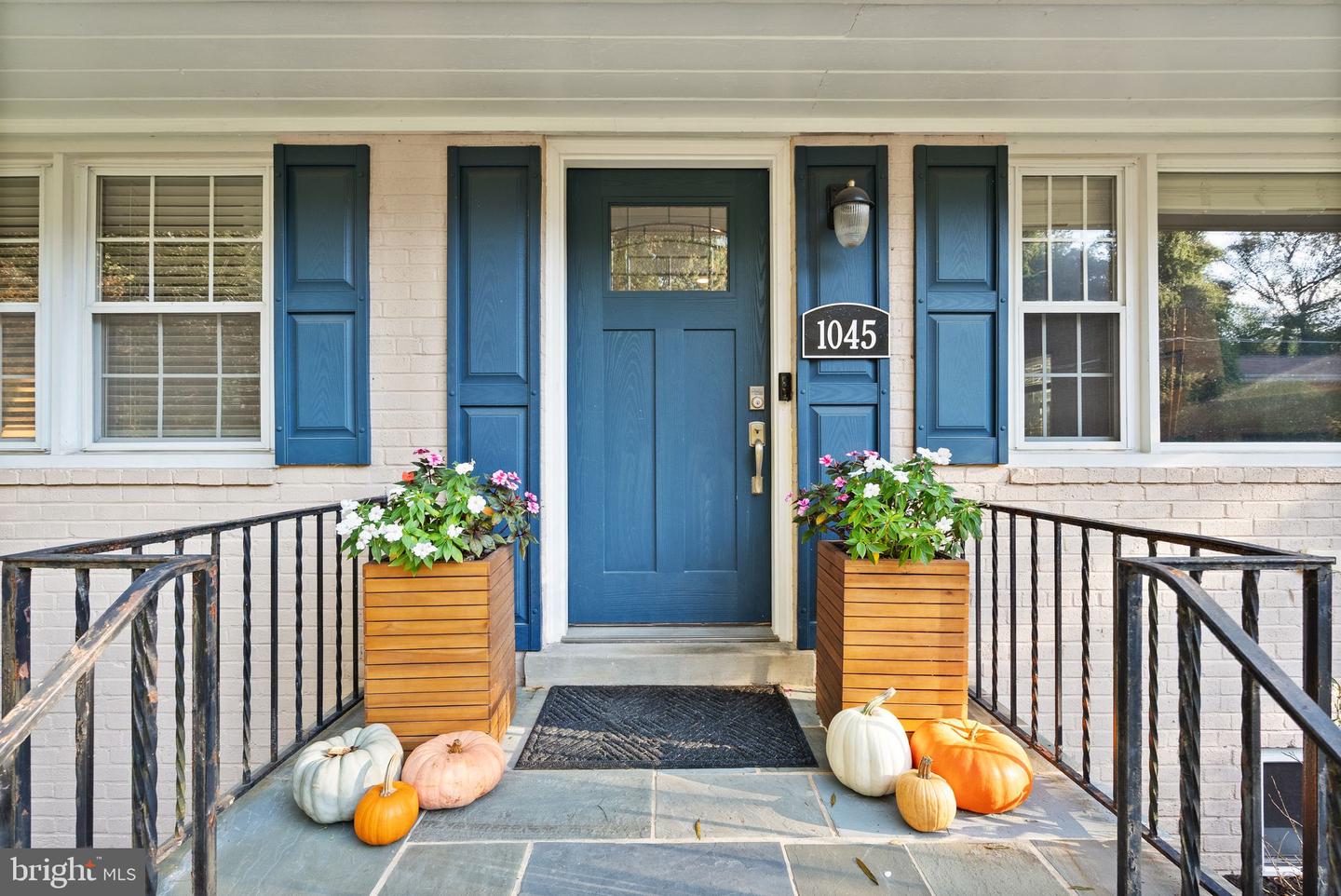 1045 RYNEX DR, ALEXANDRIA, Virginia 22312, 3 Bedrooms Bedrooms, 10 Rooms Rooms,2 BathroomsBathrooms,Residential,For sale,1045 RYNEX DR,VAAX2050682 MLS # VAAX2050682 1045 RYNEX DR, ALEXANDRIA, Virginia 22312, 3 Bedrooms Bedrooms, 10 Rooms Rooms,2 BathroomsBathrooms,Residential,For sale,1045 RYNEX DR,VAAX2050682 MLS # VAAX2050682