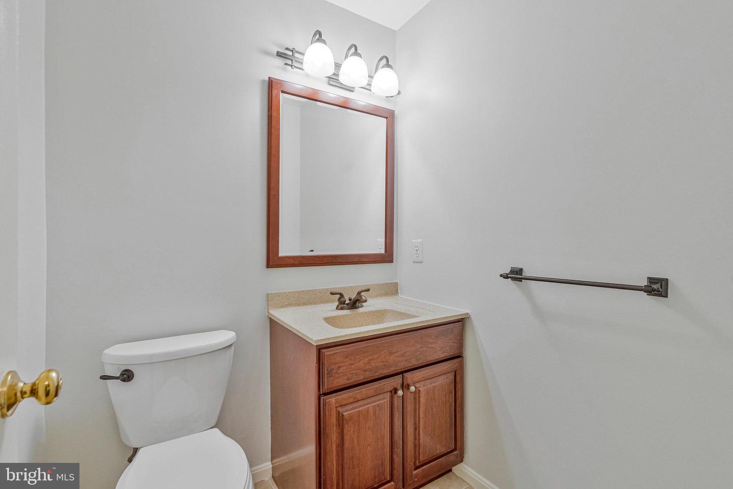 706 AMBER CT NE, LEESBURG, Virginia 20176, 4 Bedrooms Bedrooms, ,3 BathroomsBathrooms,Residential,For sale,706 AMBER CT NE,VALO2108578 MLS # VALO2108578 706 AMBER CT NE, LEESBURG, Virginia 20176, 4 Bedrooms Bedrooms, ,3 BathroomsBathrooms,Residential,For sale,706 AMBER CT NE,VALO2108578 MLS # VALO2108578