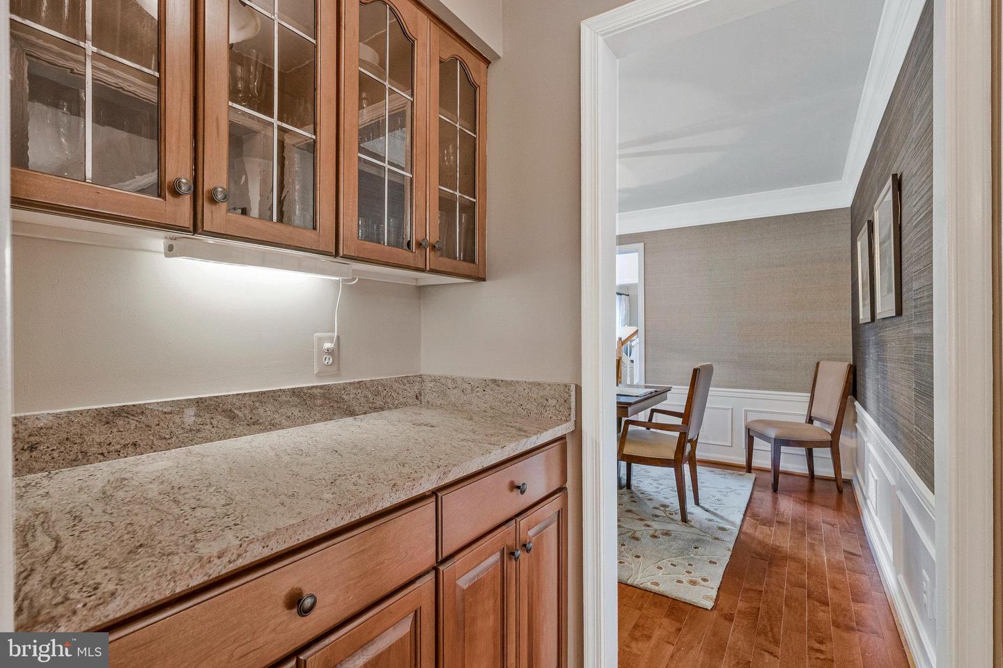 706 AMBER CT NE, LEESBURG, Virginia 20176, 4 Bedrooms Bedrooms, ,3 BathroomsBathrooms,Residential,For sale,706 AMBER CT NE,VALO2108578 MLS # VALO2108578 706 AMBER CT NE, LEESBURG, Virginia 20176, 4 Bedrooms Bedrooms, ,3 BathroomsBathrooms,Residential,For sale,706 AMBER CT NE,VALO2108578 MLS # VALO2108578