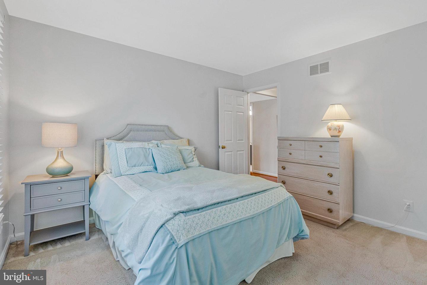 706 AMBER CT NE, LEESBURG, Virginia 20176, 4 Bedrooms Bedrooms, ,3 BathroomsBathrooms,Residential,For sale,706 AMBER CT NE,VALO2108578 MLS # VALO2108578 706 AMBER CT NE, LEESBURG, Virginia 20176, 4 Bedrooms Bedrooms, ,3 BathroomsBathrooms,Residential,For sale,706 AMBER CT NE,VALO2108578 MLS # VALO2108578