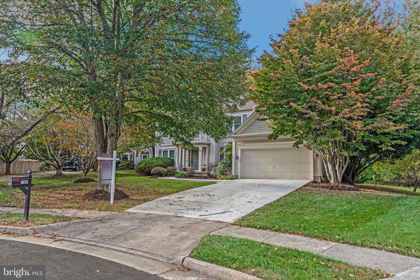 706 AMBER CT NE, LEESBURG, Virginia 20176, 4 Bedrooms Bedrooms, ,3 BathroomsBathrooms,Residential,For sale,706 AMBER CT NE,VALO2108578 MLS # VALO2108578 706 AMBER CT NE, LEESBURG, Virginia 20176, 4 Bedrooms Bedrooms, ,3 BathroomsBathrooms,Residential,For sale,706 AMBER CT NE,VALO2108578 MLS # VALO2108578