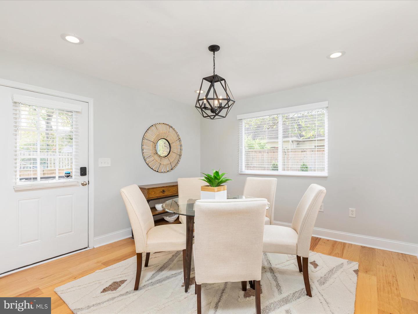 112 S BARTON ST, ARLINGTON, Virginia 22204, 4 Bedrooms Bedrooms, ,3 BathroomsBathrooms,Residential,For sale,112 S BARTON ST,VAAR2064776 MLS # VAAR2064776 112 S BARTON ST, ARLINGTON, Virginia 22204, 4 Bedrooms Bedrooms, ,3 BathroomsBathrooms,Residential,For sale,112 S BARTON ST,VAAR2064776 MLS # VAAR2064776
