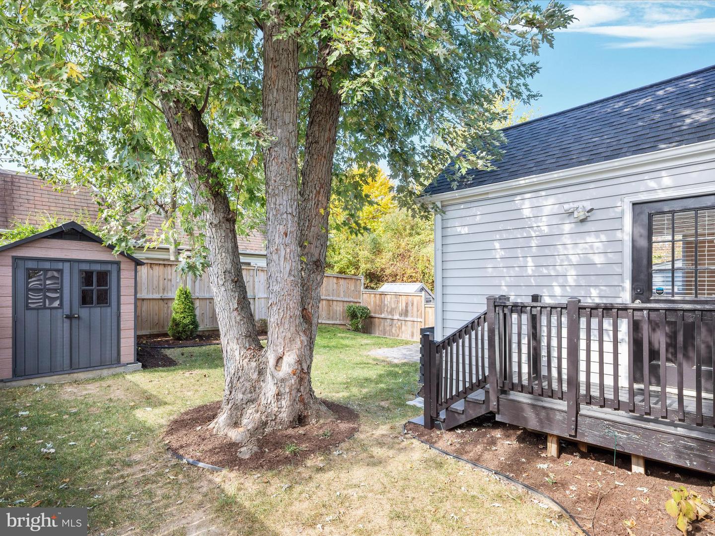 112 S BARTON ST, ARLINGTON, Virginia 22204, 4 Bedrooms Bedrooms, ,3 BathroomsBathrooms,Residential,For sale,112 S BARTON ST,VAAR2064776 MLS # VAAR2064776 112 S BARTON ST, ARLINGTON, Virginia 22204, 4 Bedrooms Bedrooms, ,3 BathroomsBathrooms,Residential,For sale,112 S BARTON ST,VAAR2064776 MLS # VAAR2064776