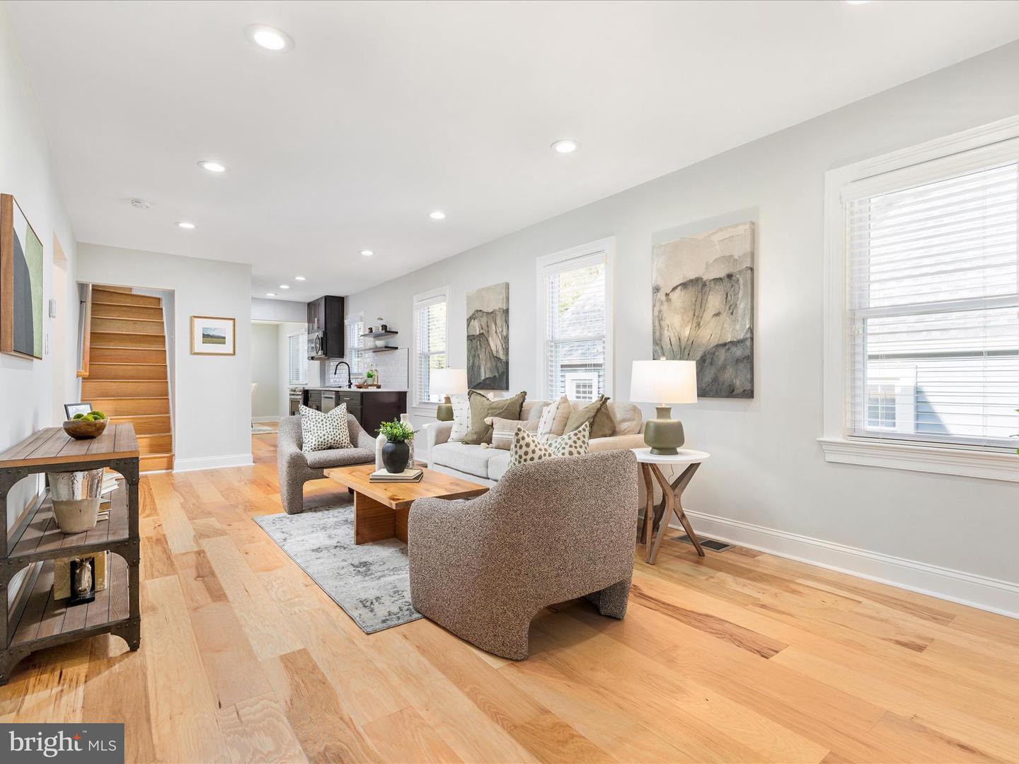 112 S BARTON ST, ARLINGTON, Virginia 22204, 4 Bedrooms Bedrooms, ,3 BathroomsBathrooms,Residential,For sale,112 S BARTON ST,VAAR2064776 MLS # VAAR2064776 112 S BARTON ST, ARLINGTON, Virginia 22204, 4 Bedrooms Bedrooms, ,3 BathroomsBathrooms,Residential,For sale,112 S BARTON ST,VAAR2064776 MLS # VAAR2064776