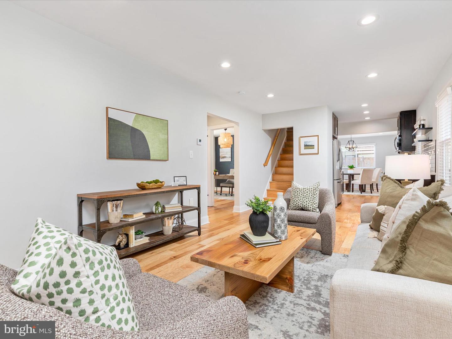 112 S BARTON ST, ARLINGTON, Virginia 22204, 4 Bedrooms Bedrooms, ,3 BathroomsBathrooms,Residential,For sale,112 S BARTON ST,VAAR2064776 MLS # VAAR2064776 112 S BARTON ST, ARLINGTON, Virginia 22204, 4 Bedrooms Bedrooms, ,3 BathroomsBathrooms,Residential,For sale,112 S BARTON ST,VAAR2064776 MLS # VAAR2064776