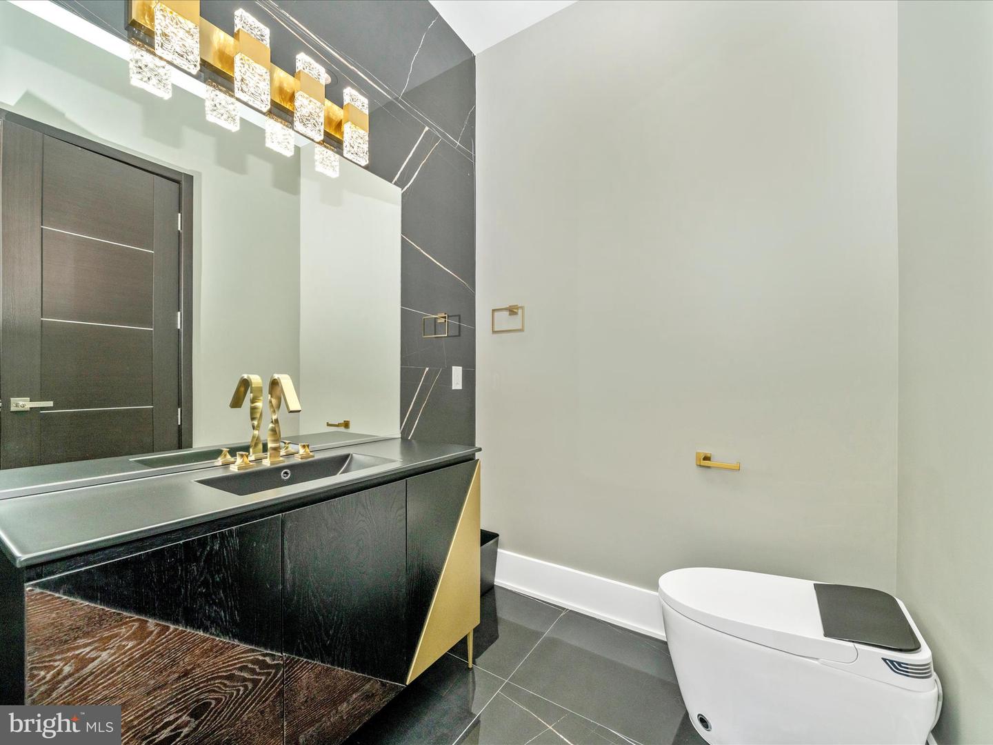 2209 HUNTER MILL RD, VIENNA, Virginia 22181, 5 Bedrooms Bedrooms, ,7 BathroomsBathrooms,Residential,For sale,2209 HUNTER MILL RD,VAFX2273790 MLS # VAFX2273790 2209 HUNTER MILL RD, VIENNA, Virginia 22181, 5 Bedrooms Bedrooms, ,7 BathroomsBathrooms,Residential,For sale,2209 HUNTER MILL RD,VAFX2273790 MLS # VAFX2273790