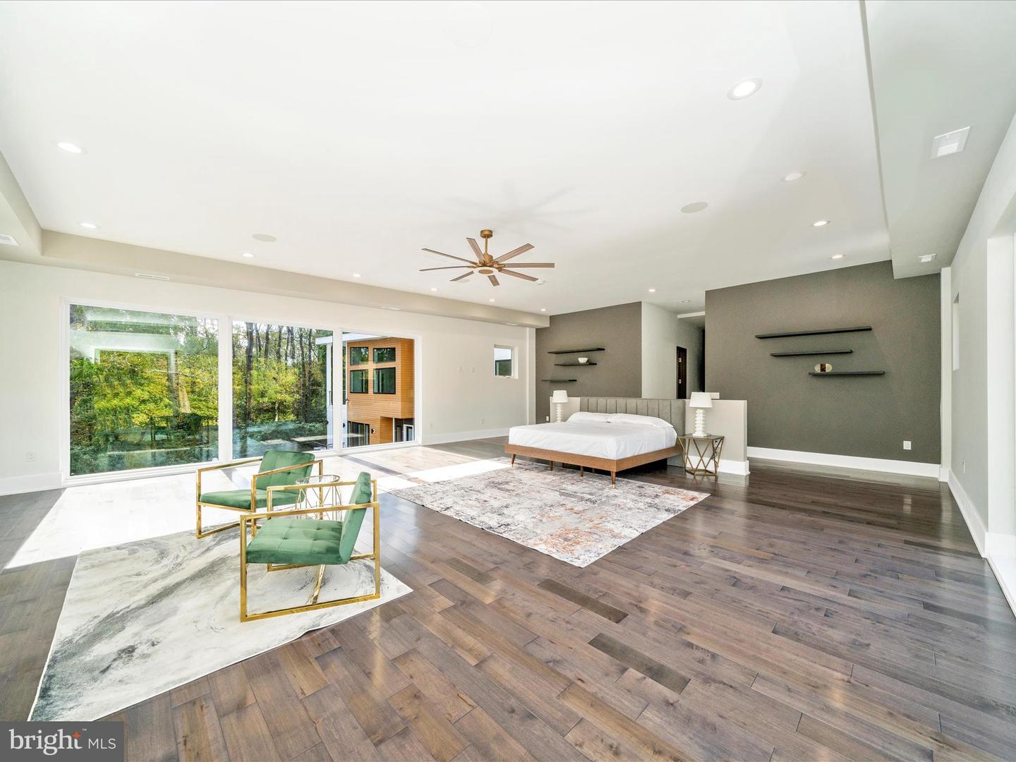 2209 HUNTER MILL RD, VIENNA, Virginia 22181, 5 Bedrooms Bedrooms, ,7 BathroomsBathrooms,Residential,For sale,2209 HUNTER MILL RD,VAFX2273790 MLS # VAFX2273790 2209 HUNTER MILL RD, VIENNA, Virginia 22181, 5 Bedrooms Bedrooms, ,7 BathroomsBathrooms,Residential,For sale,2209 HUNTER MILL RD,VAFX2273790 MLS # VAFX2273790