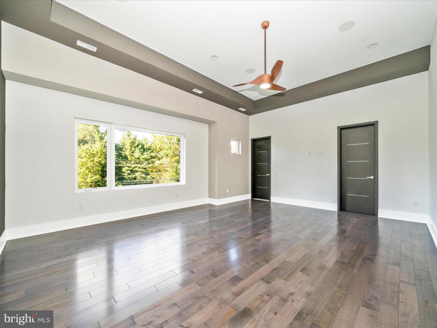 2209 HUNTER MILL RD, VIENNA, Virginia 22181, 5 Bedrooms Bedrooms, ,7 BathroomsBathrooms,Residential,For sale,2209 HUNTER MILL RD,VAFX2273790 MLS # VAFX2273790 2209 HUNTER MILL RD, VIENNA, Virginia 22181, 5 Bedrooms Bedrooms, ,7 BathroomsBathrooms,Residential,For sale,2209 HUNTER MILL RD,VAFX2273790 MLS # VAFX2273790