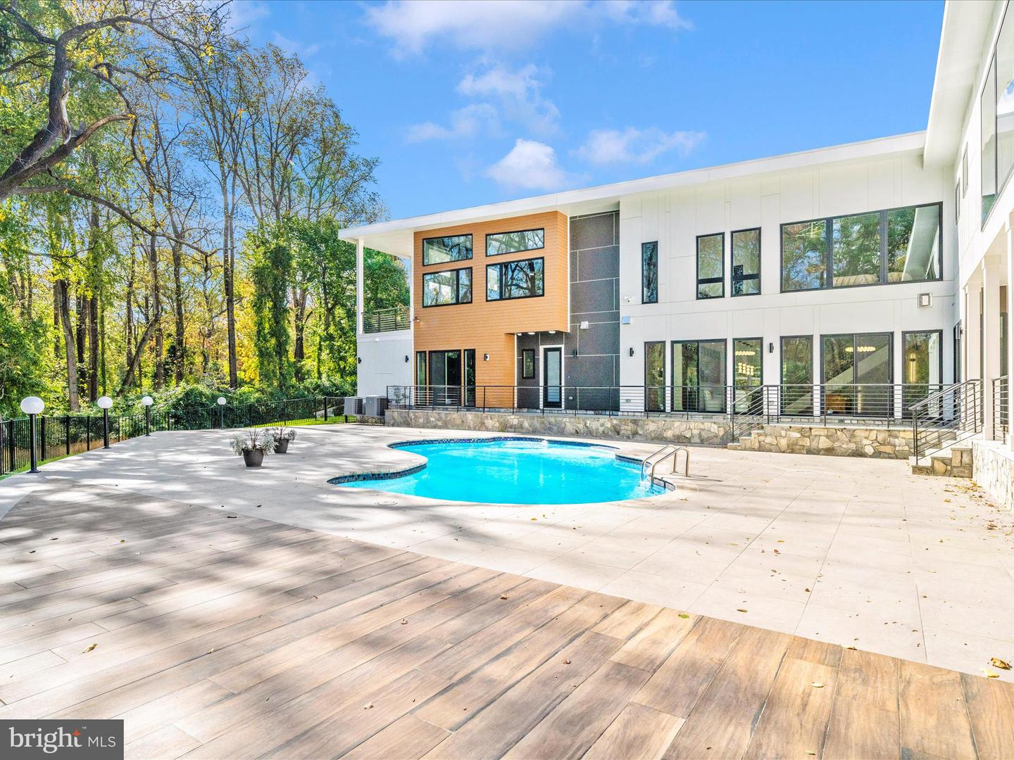 2209 HUNTER MILL RD, VIENNA, Virginia 22181, 5 Bedrooms Bedrooms, ,7 BathroomsBathrooms,Residential,For sale,2209 HUNTER MILL RD,VAFX2273790 MLS # VAFX2273790 2209 HUNTER MILL RD, VIENNA, Virginia 22181, 5 Bedrooms Bedrooms, ,7 BathroomsBathrooms,Residential,For sale,2209 HUNTER MILL RD,VAFX2273790 MLS # VAFX2273790