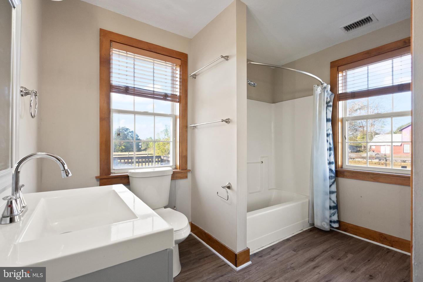 12629 TIN POT RUN LN, REMINGTON, Virginia 22734, 3 Bedrooms Bedrooms, ,3 BathroomsBathrooms,Residential,For sale,12629 TIN POT RUN LN,VAFQ2019350 MLS # VAFQ2019350 12629 TIN POT RUN LN, REMINGTON, Virginia 22734, 3 Bedrooms Bedrooms, ,3 BathroomsBathrooms,Residential,For sale,12629 TIN POT RUN LN,VAFQ2019350 MLS # VAFQ2019350