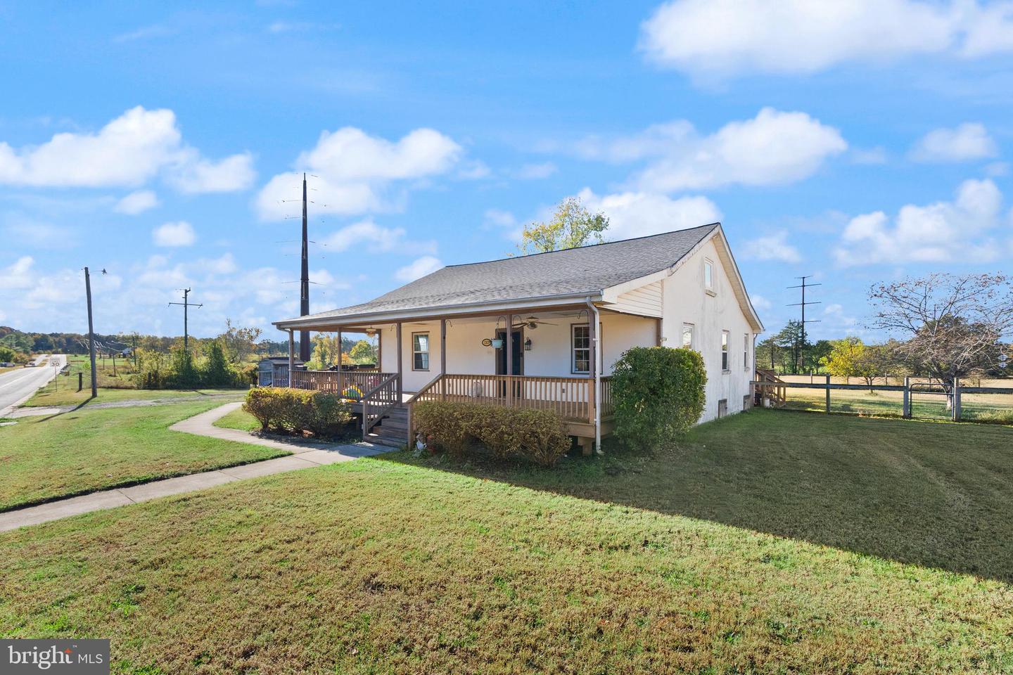 12629 TIN POT RUN LN, REMINGTON, Virginia 22734, 3 Bedrooms Bedrooms, ,3 BathroomsBathrooms,Residential,For sale,12629 TIN POT RUN LN,VAFQ2019350 MLS # VAFQ2019350 12629 TIN POT RUN LN, REMINGTON, Virginia 22734, 3 Bedrooms Bedrooms, ,3 BathroomsBathrooms,Residential,For sale,12629 TIN POT RUN LN,VAFQ2019350 MLS # VAFQ2019350