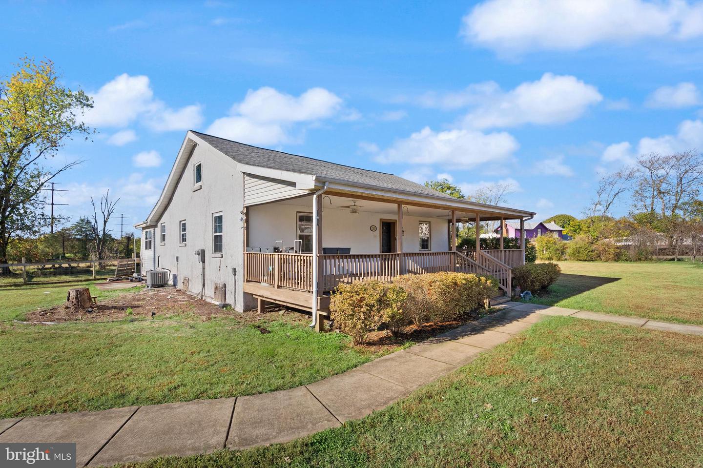 12629 TIN POT RUN LN, REMINGTON, Virginia 22734, 3 Bedrooms Bedrooms, ,3 BathroomsBathrooms,Residential,For sale,12629 TIN POT RUN LN,VAFQ2019350 MLS # VAFQ2019350 12629 TIN POT RUN LN, REMINGTON, Virginia 22734, 3 Bedrooms Bedrooms, ,3 BathroomsBathrooms,Residential,For sale,12629 TIN POT RUN LN,VAFQ2019350 MLS # VAFQ2019350