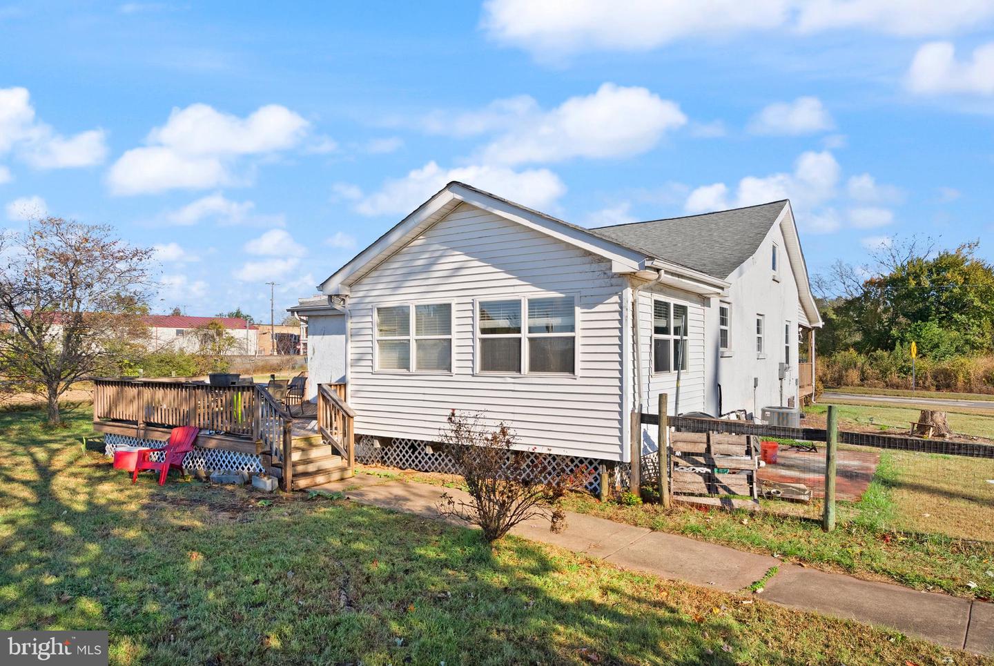 12629 TIN POT RUN LN, REMINGTON, Virginia 22734, 3 Bedrooms Bedrooms, ,3 BathroomsBathrooms,Residential,For sale,12629 TIN POT RUN LN,VAFQ2019350 MLS # VAFQ2019350 12629 TIN POT RUN LN, REMINGTON, Virginia 22734, 3 Bedrooms Bedrooms, ,3 BathroomsBathrooms,Residential,For sale,12629 TIN POT RUN LN,VAFQ2019350 MLS # VAFQ2019350
