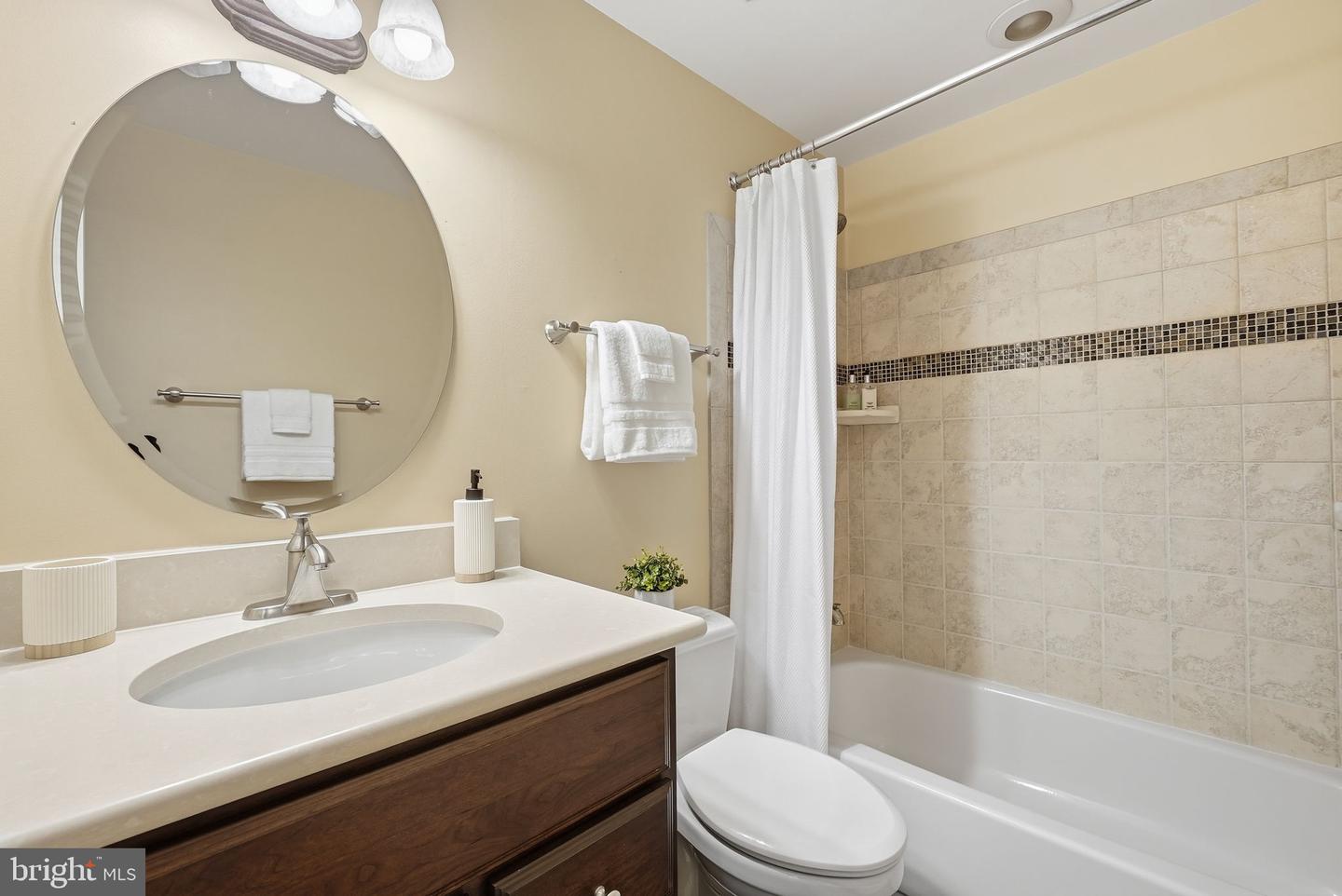 14329 LITTLE ROCKY MOUNTAIN CT, CENTREVILLE, Virginia 20120, 3 Bedrooms Bedrooms, ,1 BathroomBathrooms,Residential,For sale,14329 LITTLE ROCKY MOUNTAIN CT,VAFX2273998 MLS # VAFX2273998 14329 LITTLE ROCKY MOUNTAIN CT, CENTREVILLE, Virginia 20120, 3 Bedrooms Bedrooms, ,1 BathroomBathrooms,Residential,For sale,14329 LITTLE ROCKY MOUNTAIN CT,VAFX2273998 MLS # VAFX2273998