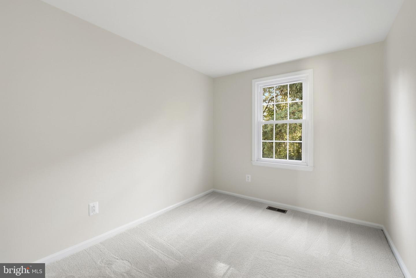 14329 LITTLE ROCKY MOUNTAIN CT, CENTREVILLE, Virginia 20120, 3 Bedrooms Bedrooms, ,1 BathroomBathrooms,Residential,For sale,14329 LITTLE ROCKY MOUNTAIN CT,VAFX2273998 MLS # VAFX2273998 14329 LITTLE ROCKY MOUNTAIN CT, CENTREVILLE, Virginia 20120, 3 Bedrooms Bedrooms, ,1 BathroomBathrooms,Residential,For sale,14329 LITTLE ROCKY MOUNTAIN CT,VAFX2273998 MLS # VAFX2273998