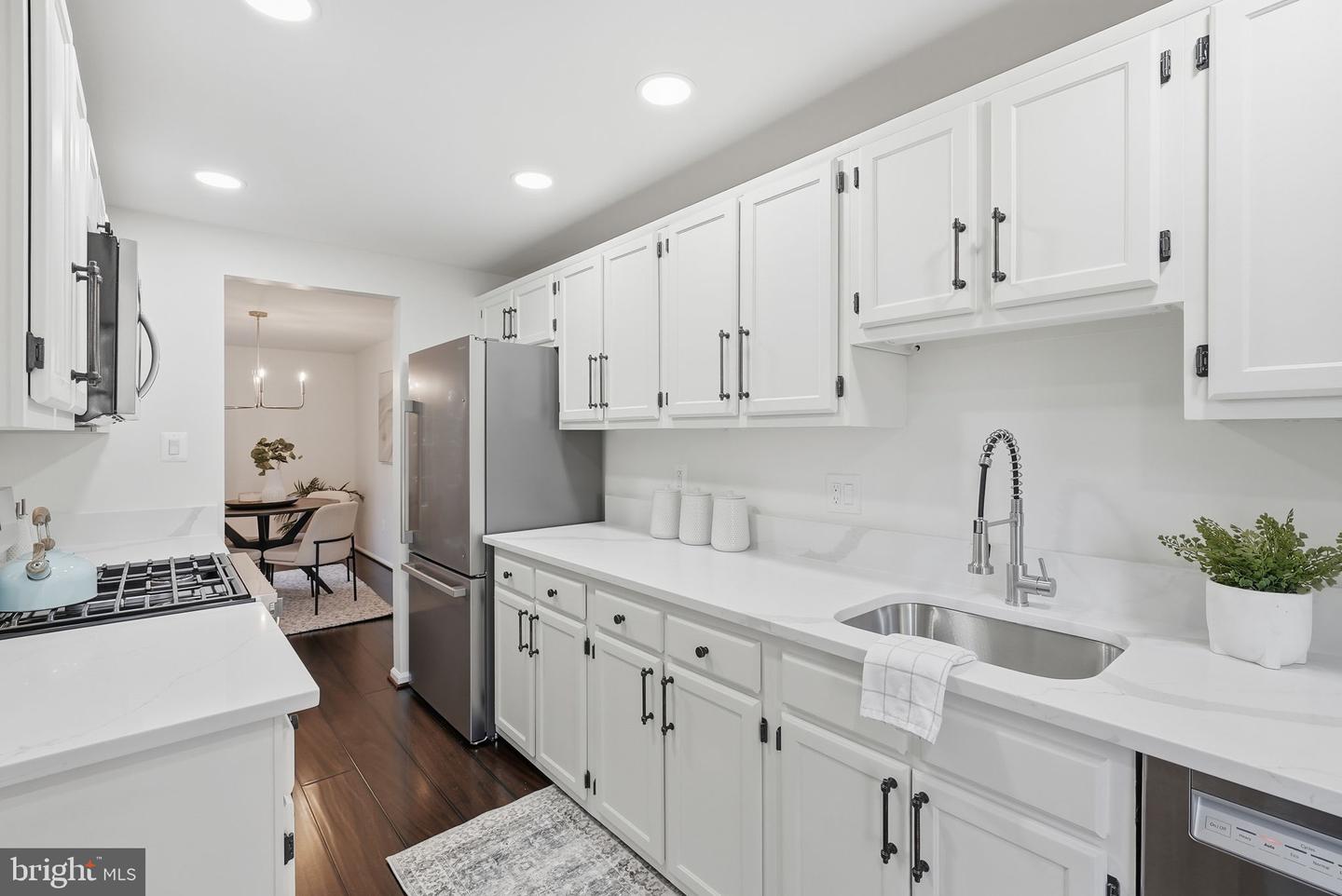 14329 LITTLE ROCKY MOUNTAIN CT, CENTREVILLE, Virginia 20120, 3 Bedrooms Bedrooms, ,1 BathroomBathrooms,Residential,For sale,14329 LITTLE ROCKY MOUNTAIN CT,VAFX2273998 MLS # VAFX2273998 14329 LITTLE ROCKY MOUNTAIN CT, CENTREVILLE, Virginia 20120, 3 Bedrooms Bedrooms, ,1 BathroomBathrooms,Residential,For sale,14329 LITTLE ROCKY MOUNTAIN CT,VAFX2273998 MLS # VAFX2273998