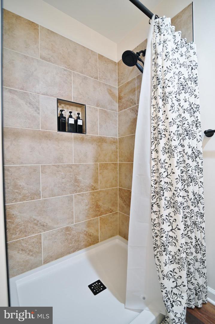 5448 CROOKED RUN RD, MOUNT JACKSON, Virginia 22842, 4 Bedrooms Bedrooms, ,3 BathroomsBathrooms,Residential,For sale,5448 CROOKED RUN RD,VASH2012756 MLS # VASH2012756 5448 CROOKED RUN RD, MOUNT JACKSON, Virginia 22842, 4 Bedrooms Bedrooms, ,3 BathroomsBathrooms,Residential,For sale,5448 CROOKED RUN RD,VASH2012756 MLS # VASH2012756