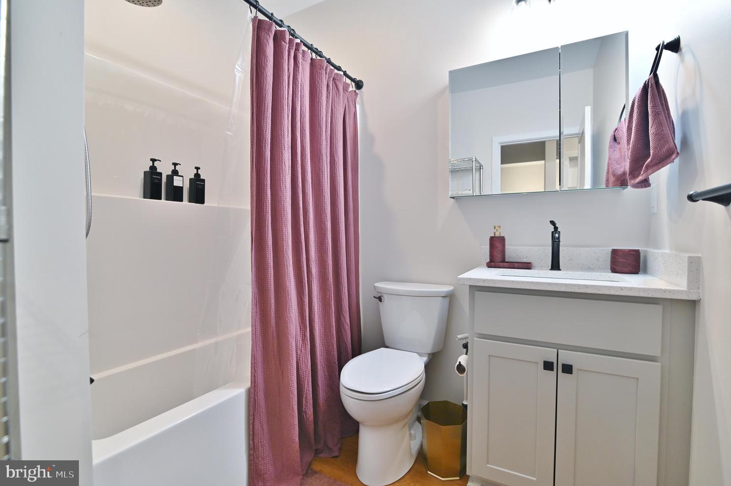 5448 CROOKED RUN RD, MOUNT JACKSON, Virginia 22842, 4 Bedrooms Bedrooms, ,3 BathroomsBathrooms,Residential,For sale,5448 CROOKED RUN RD,VASH2012756 MLS # VASH2012756 5448 CROOKED RUN RD, MOUNT JACKSON, Virginia 22842, 4 Bedrooms Bedrooms, ,3 BathroomsBathrooms,Residential,For sale,5448 CROOKED RUN RD,VASH2012756 MLS # VASH2012756