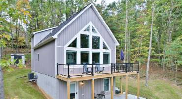 5448 CROOKED RUN RD, MOUNT JACKSON, Virginia 22842, 4 Bedrooms Bedrooms, ,3 BathroomsBathrooms,Residential,For sale,5448 CROOKED RUN RD,VASH2012756 MLS # VASH2012756