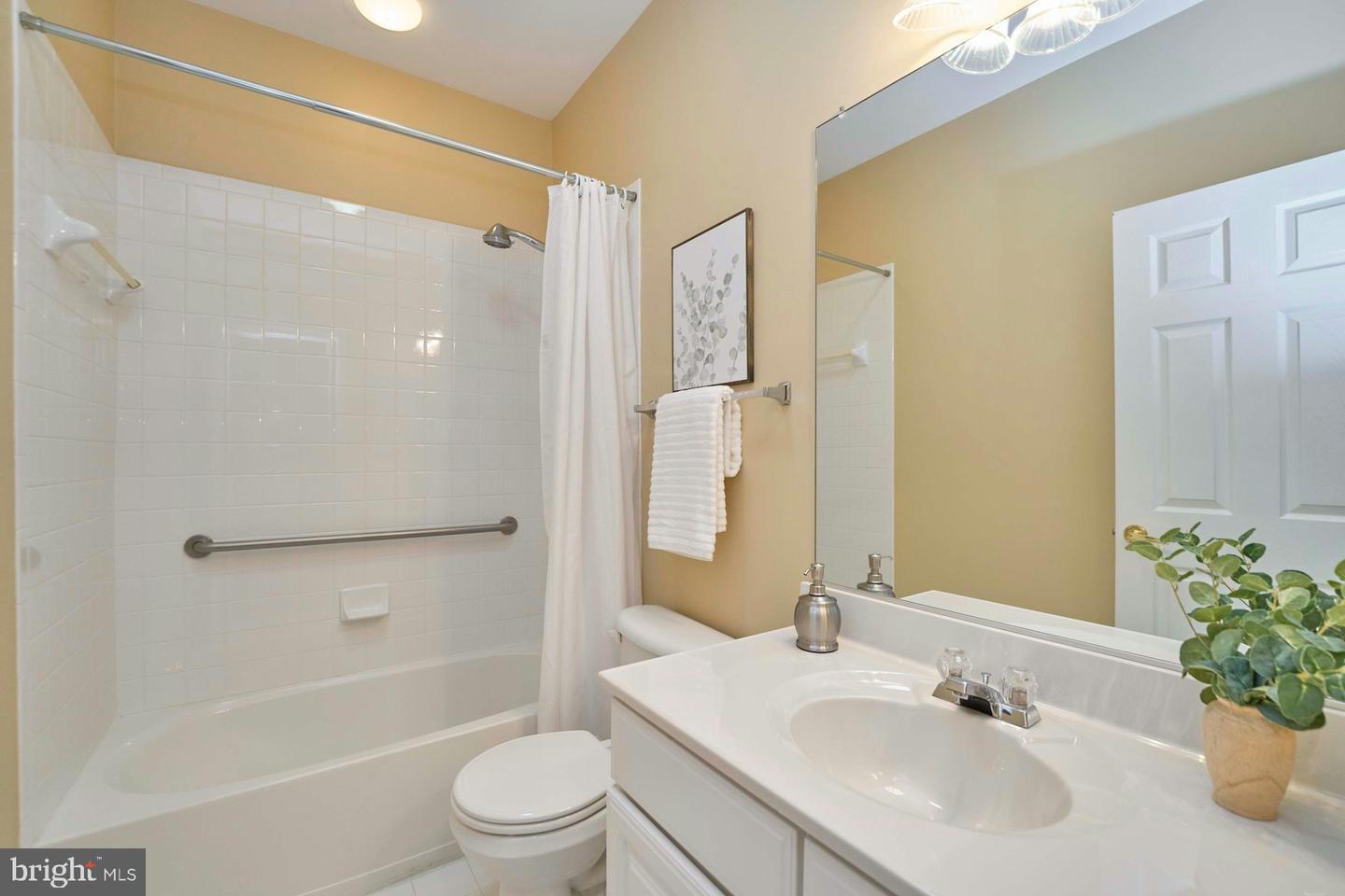 13516 NORWICK PL, GAINESVILLE, Virginia 20155, 2 Bedrooms Bedrooms, ,2 BathroomsBathrooms,Residential,For sale,13516 NORWICK PL,VAPW2105690 MLS # VAPW2105690 13516 NORWICK PL, GAINESVILLE, Virginia 20155, 2 Bedrooms Bedrooms, ,2 BathroomsBathrooms,Residential,For sale,13516 NORWICK PL,VAPW2105690 MLS # VAPW2105690