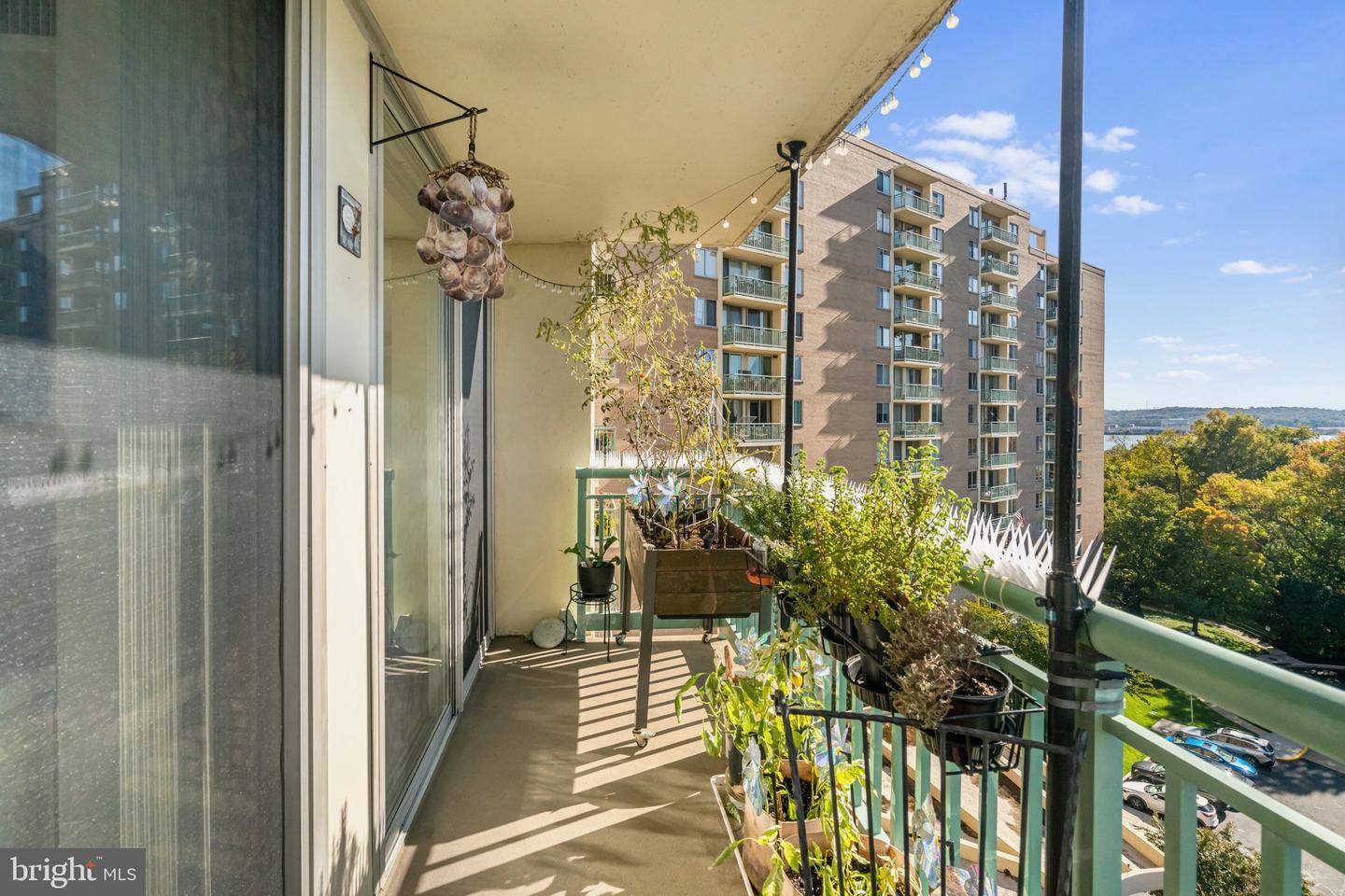501 SLATERS LN #714, ALEXANDRIA, Virginia 22314, 2 Bedrooms Bedrooms, ,2 BathroomsBathrooms,Residential,For sale,501 SLATERS LN #714,VAAX2050748 MLS # VAAX2050748 501 SLATERS LN #714, ALEXANDRIA, Virginia 22314, 2 Bedrooms Bedrooms, ,2 BathroomsBathrooms,Residential,For sale,501 SLATERS LN #714,VAAX2050748 MLS # VAAX2050748
