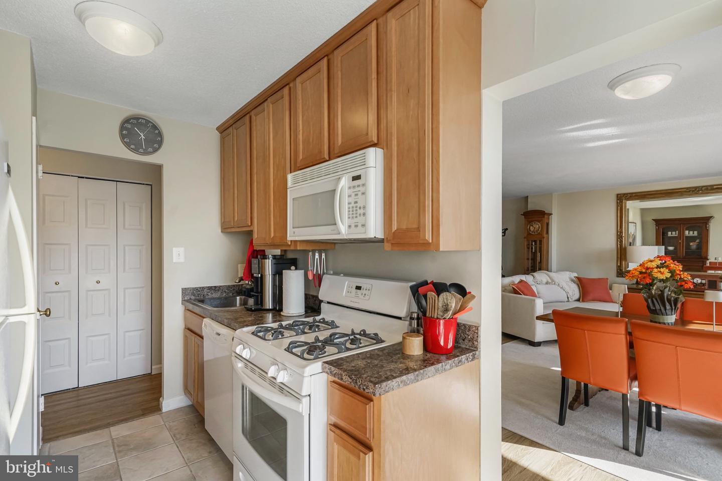 501 SLATERS LN #714, ALEXANDRIA, Virginia 22314, 2 Bedrooms Bedrooms, ,2 BathroomsBathrooms,Residential,For sale,501 SLATERS LN #714,VAAX2050748 MLS # VAAX2050748 501 SLATERS LN #714, ALEXANDRIA, Virginia 22314, 2 Bedrooms Bedrooms, ,2 BathroomsBathrooms,Residential,For sale,501 SLATERS LN #714,VAAX2050748 MLS # VAAX2050748