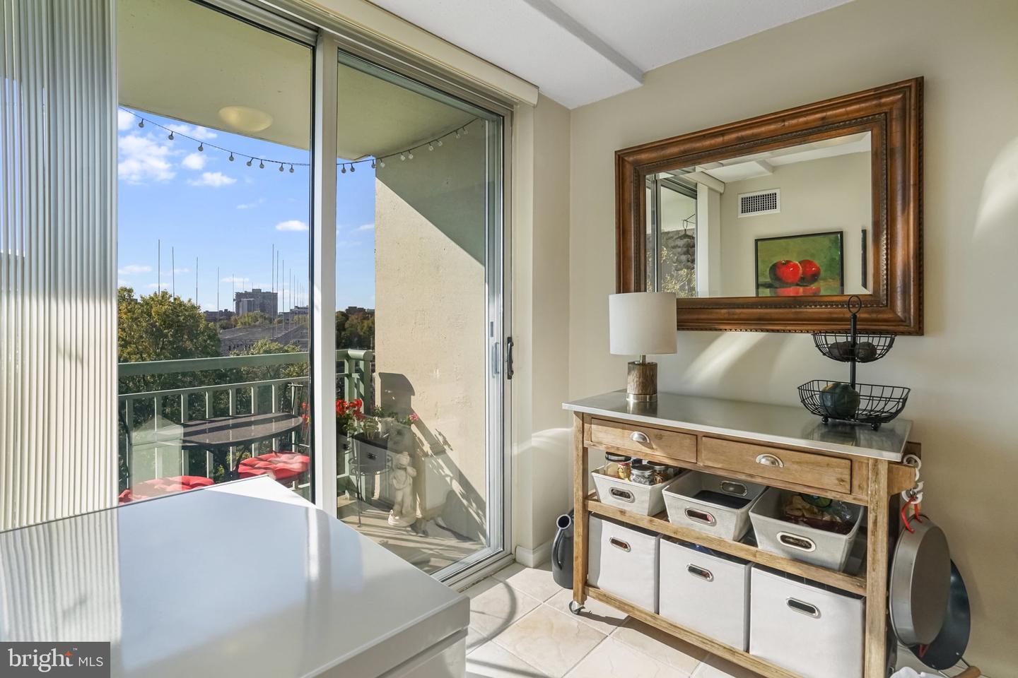 501 SLATERS LN #714, ALEXANDRIA, Virginia 22314, 2 Bedrooms Bedrooms, ,2 BathroomsBathrooms,Residential,For sale,501 SLATERS LN #714,VAAX2050748 MLS # VAAX2050748 501 SLATERS LN #714, ALEXANDRIA, Virginia 22314, 2 Bedrooms Bedrooms, ,2 BathroomsBathrooms,Residential,For sale,501 SLATERS LN #714,VAAX2050748 MLS # VAAX2050748