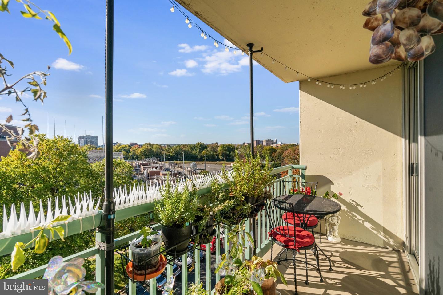 501 SLATERS LN #714, ALEXANDRIA, Virginia 22314, 2 Bedrooms Bedrooms, ,2 BathroomsBathrooms,Residential,For sale,501 SLATERS LN #714,VAAX2050748 MLS # VAAX2050748 501 SLATERS LN #714, ALEXANDRIA, Virginia 22314, 2 Bedrooms Bedrooms, ,2 BathroomsBathrooms,Residential,For sale,501 SLATERS LN #714,VAAX2050748 MLS # VAAX2050748