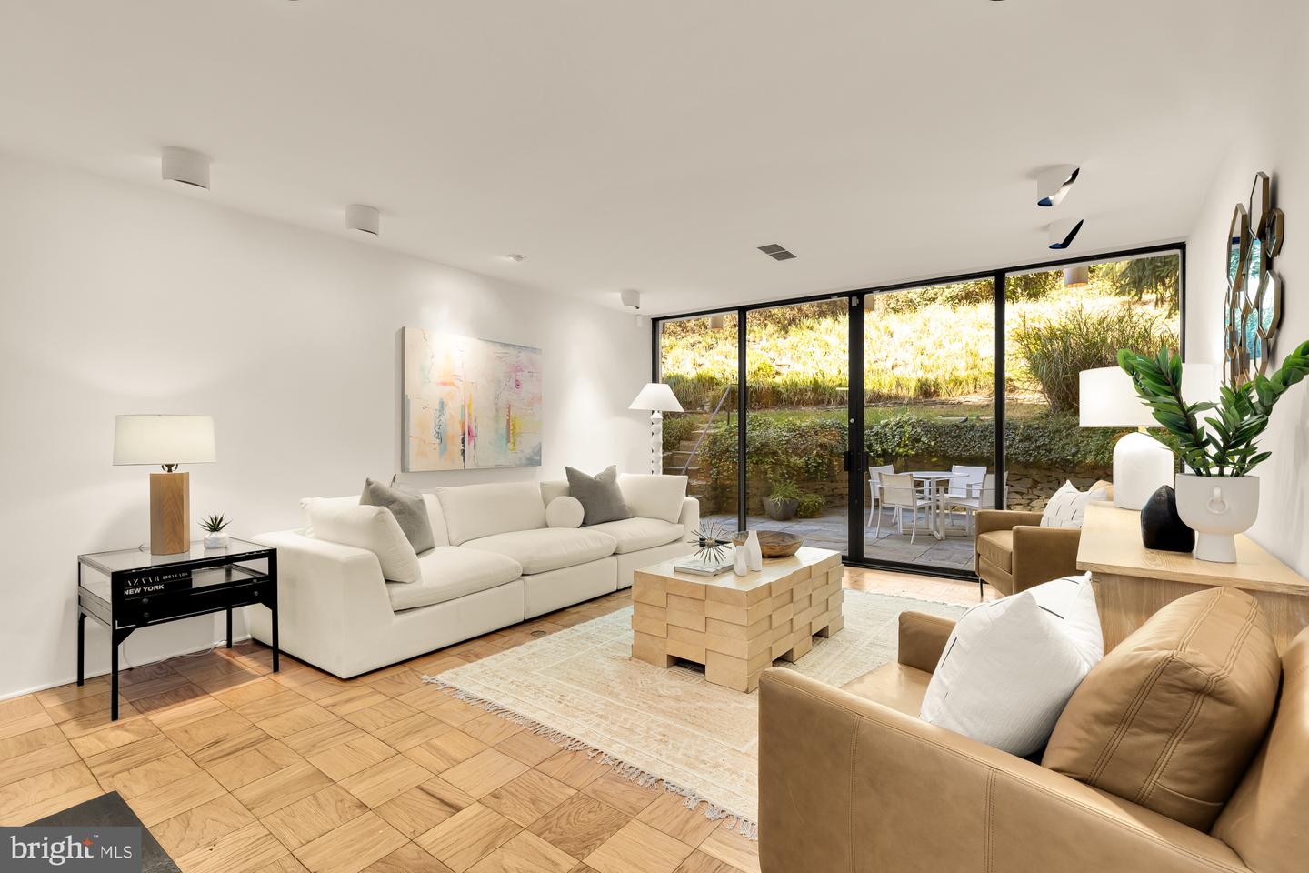 3524 WILLIAMSBURG LN NW, WASHINGTON, District Of Columbia 20008, 4 Bedrooms Bedrooms, ,2 BathroomsBathrooms,Residential,For sale,3524 WILLIAMSBURG LN NW,DCDC2226442 MLS # DCDC2226442 3524 WILLIAMSBURG LN NW, WASHINGTON, District Of Columbia 20008, 4 Bedrooms Bedrooms, ,2 BathroomsBathrooms,Residential,For sale,3524 WILLIAMSBURG LN NW,DCDC2226442 MLS # DCDC2226442