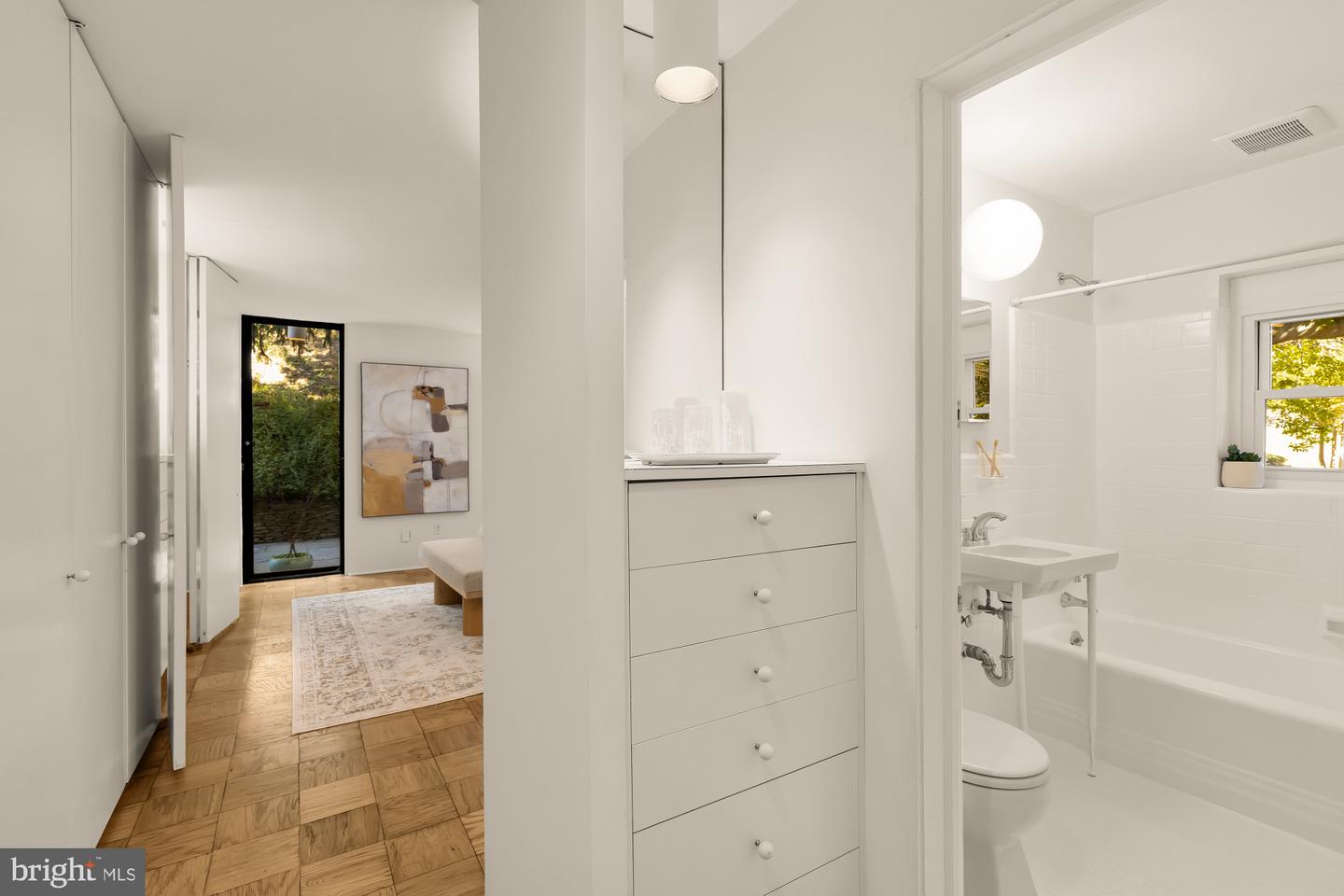 3524 WILLIAMSBURG LN NW, WASHINGTON, District Of Columbia 20008, 4 Bedrooms Bedrooms, ,2 BathroomsBathrooms,Residential,For sale,3524 WILLIAMSBURG LN NW,DCDC2226442 MLS # DCDC2226442 3524 WILLIAMSBURG LN NW, WASHINGTON, District Of Columbia 20008, 4 Bedrooms Bedrooms, ,2 BathroomsBathrooms,Residential,For sale,3524 WILLIAMSBURG LN NW,DCDC2226442 MLS # DCDC2226442