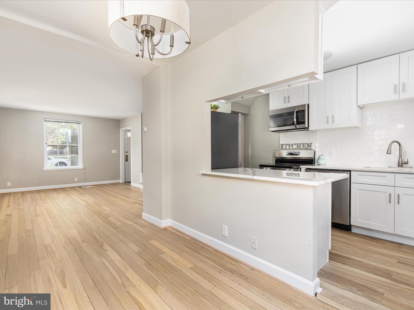 4204 34TH ST S, ARLINGTON, Virginia 22206, 3 Bedrooms Bedrooms, ,2 BathroomsBathrooms,Residential,For sale,4204 34TH ST S,VAAR2064800 MLS # VAAR2064800 4204 34TH ST S, ARLINGTON, Virginia 22206, 3 Bedrooms Bedrooms, ,2 BathroomsBathrooms,Residential,For sale,4204 34TH ST S,VAAR2064800 MLS # VAAR2064800