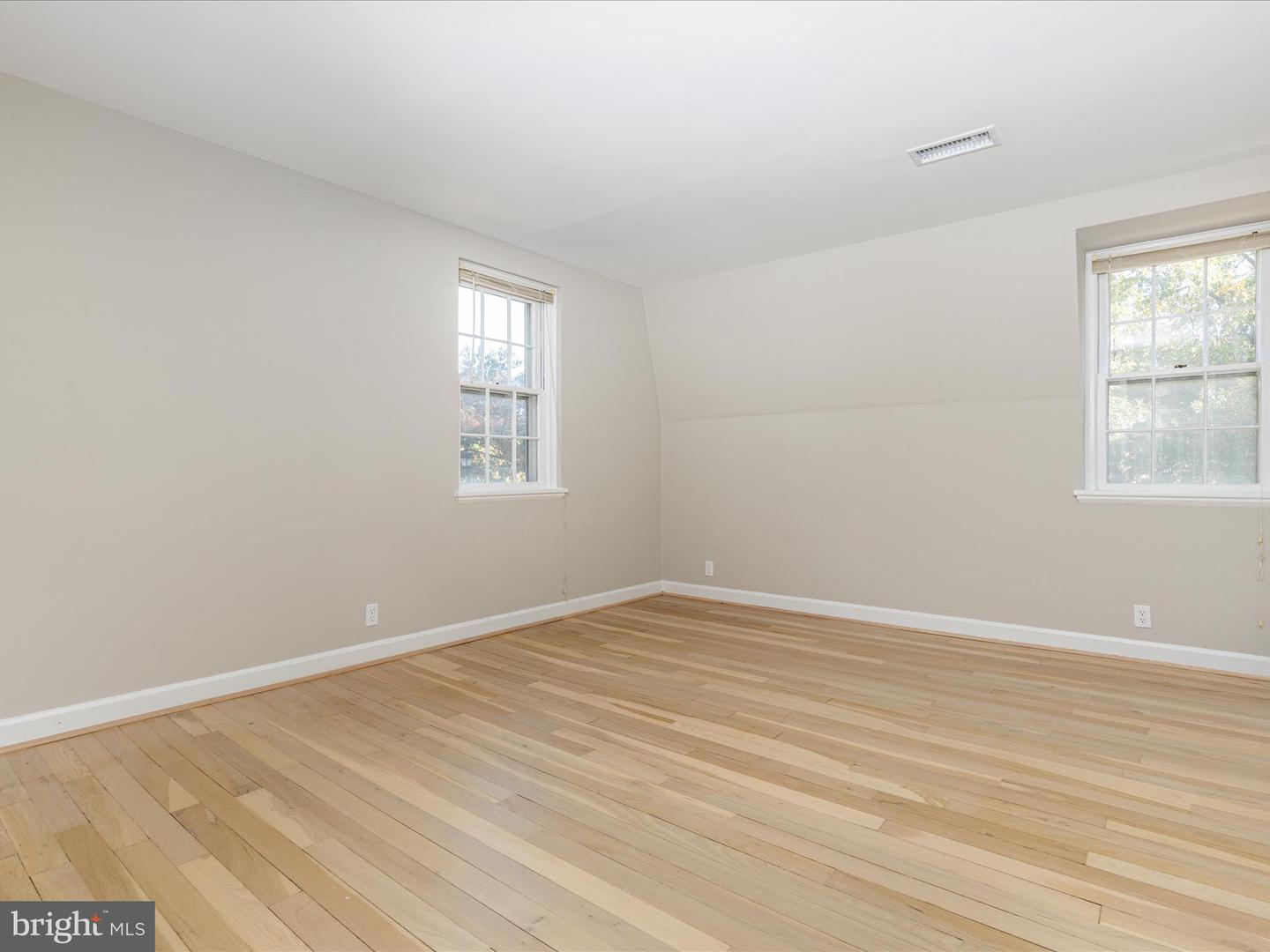 4204 34TH ST S, ARLINGTON, Virginia 22206, 3 Bedrooms Bedrooms, ,2 BathroomsBathrooms,Residential,For sale,4204 34TH ST S,VAAR2064800 MLS # VAAR2064800 4204 34TH ST S, ARLINGTON, Virginia 22206, 3 Bedrooms Bedrooms, ,2 BathroomsBathrooms,Residential,For sale,4204 34TH ST S,VAAR2064800 MLS # VAAR2064800