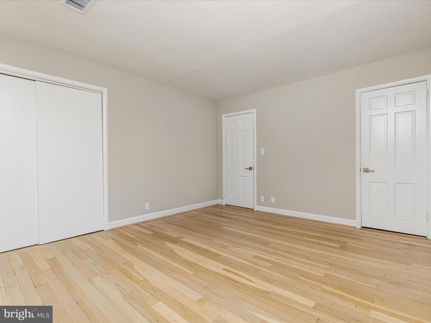 4204 34TH ST S, ARLINGTON, Virginia 22206, 3 Bedrooms Bedrooms, ,2 BathroomsBathrooms,Residential,For sale,4204 34TH ST S,VAAR2064800 MLS # VAAR2064800 4204 34TH ST S, ARLINGTON, Virginia 22206, 3 Bedrooms Bedrooms, ,2 BathroomsBathrooms,Residential,For sale,4204 34TH ST S,VAAR2064800 MLS # VAAR2064800